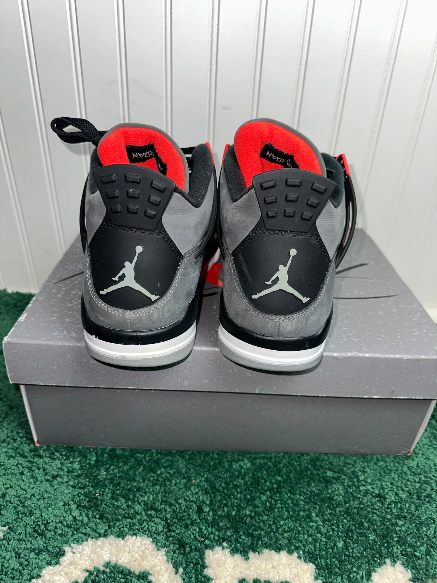 (C566) Jordan 4 Infrared