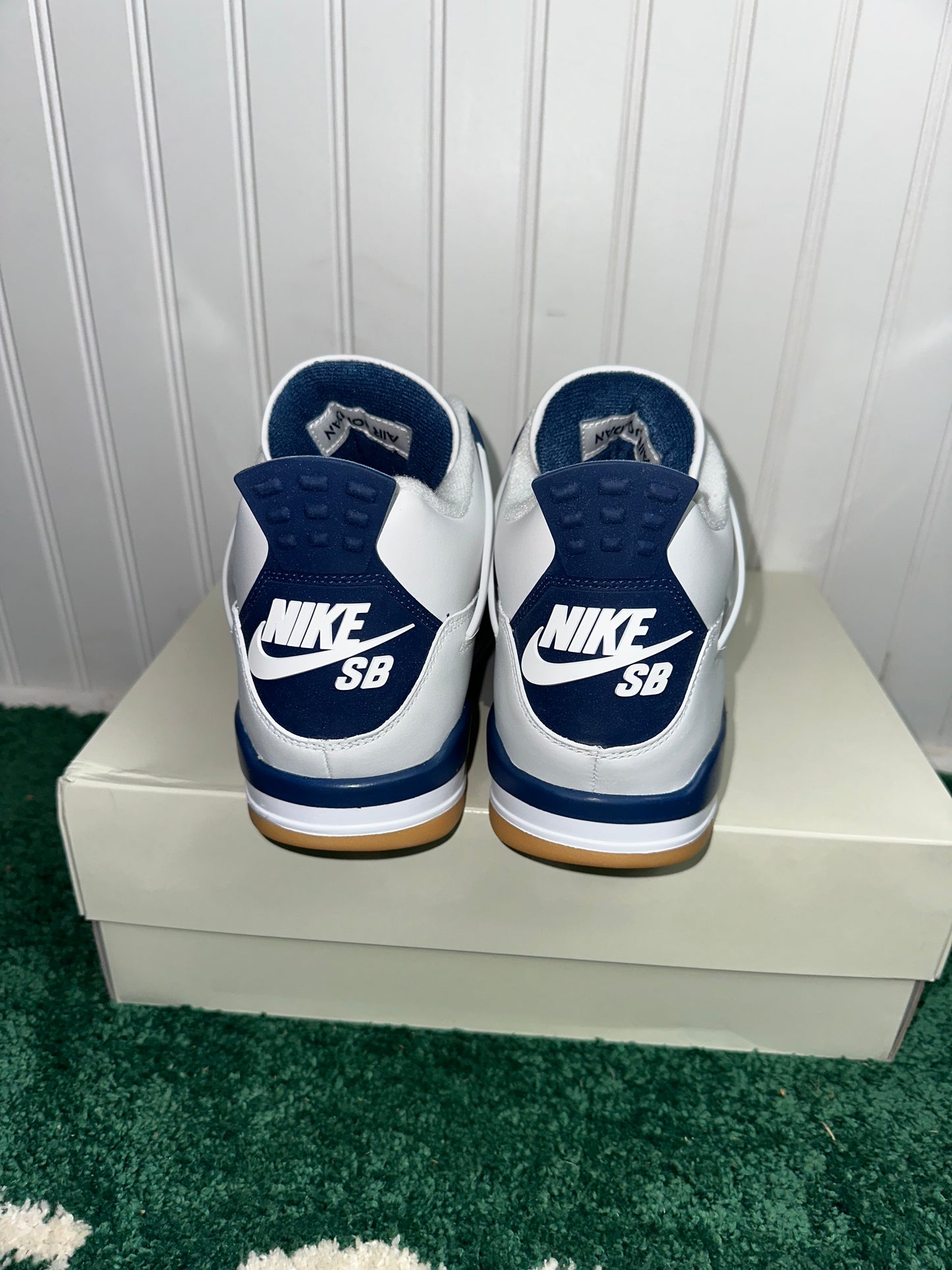 (D601) Jordan 4 SB Navy