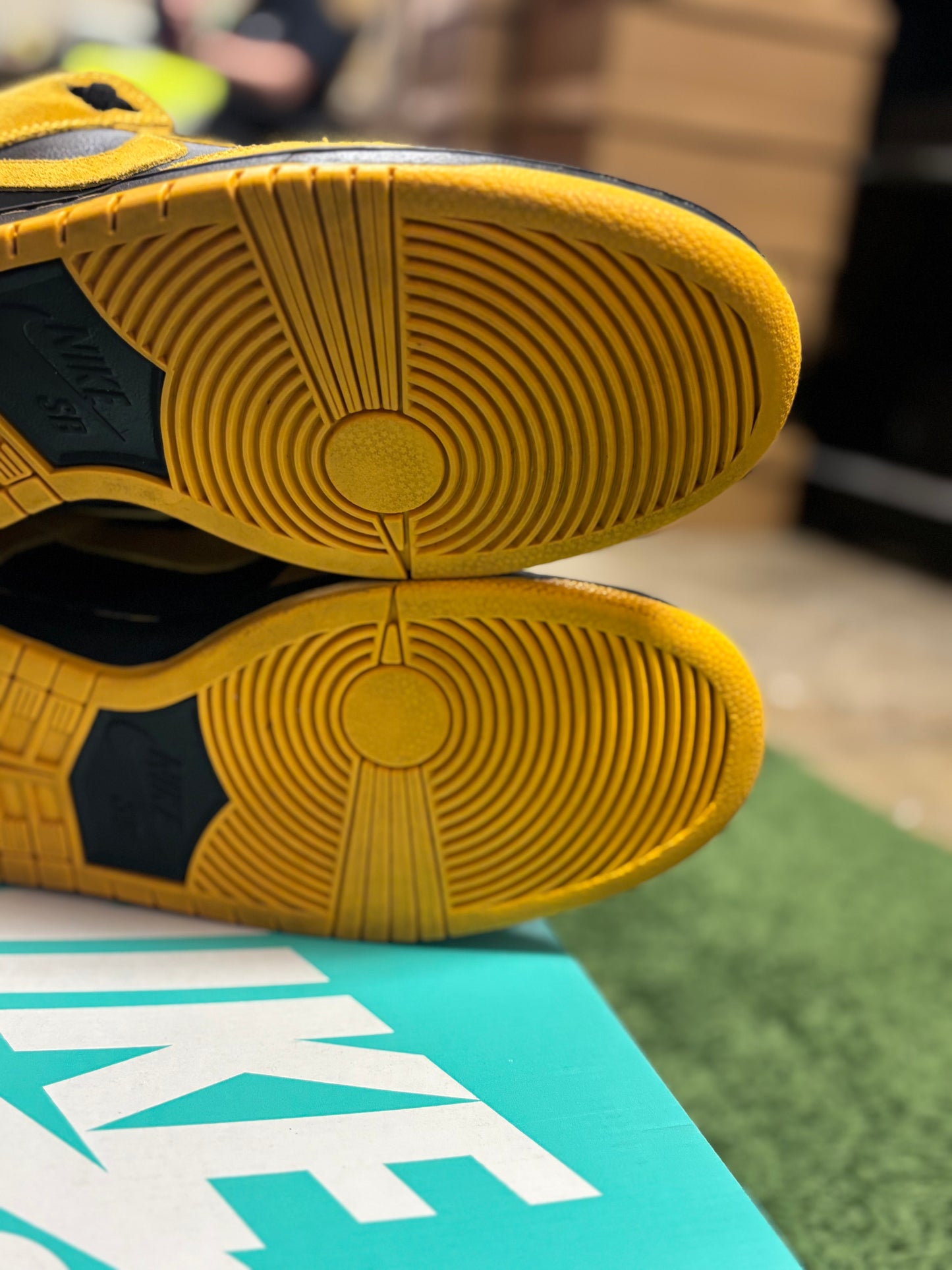 Nike SB Dunk Low Iowa