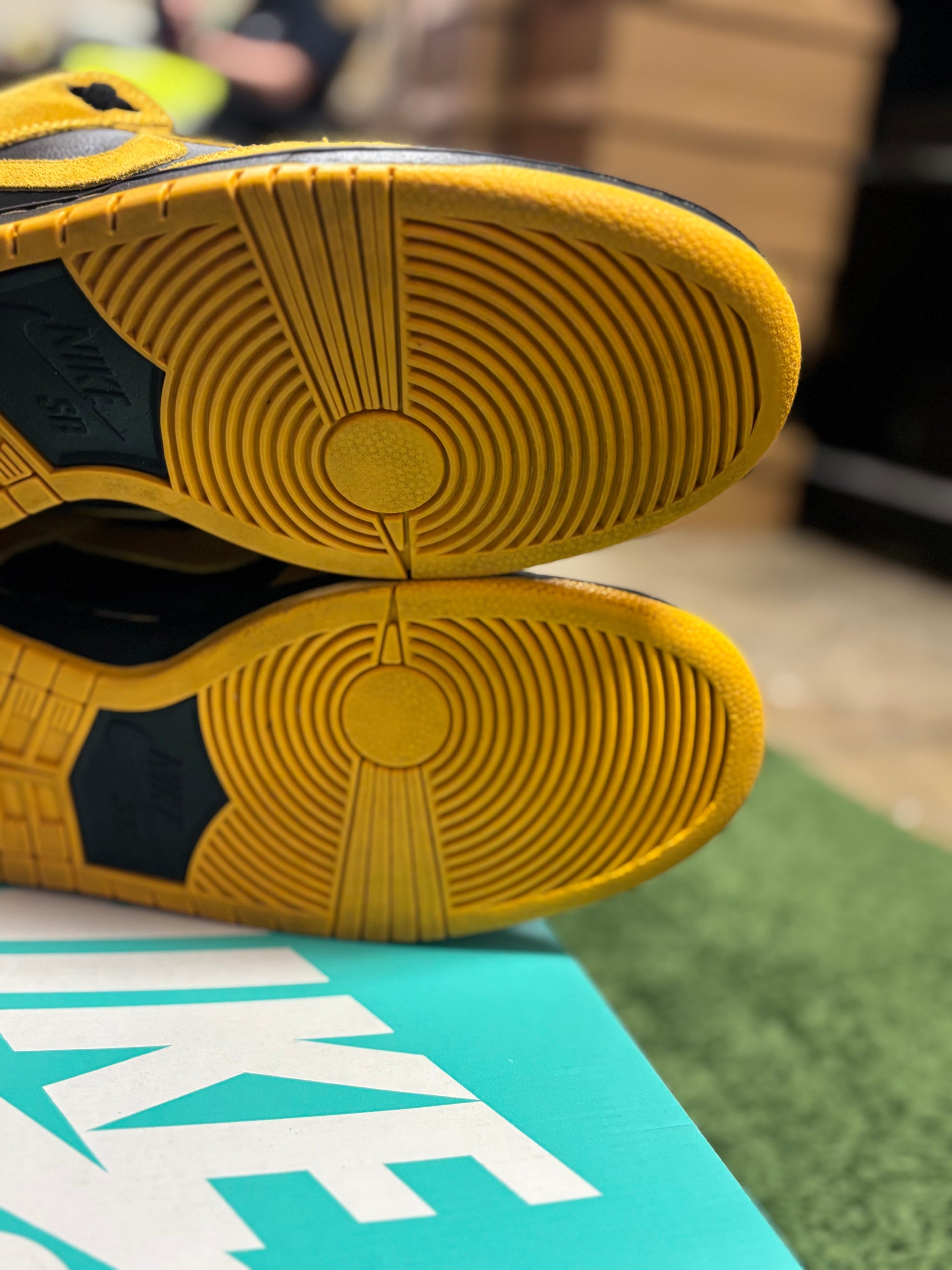 Nike SB Dunk Low Iowa