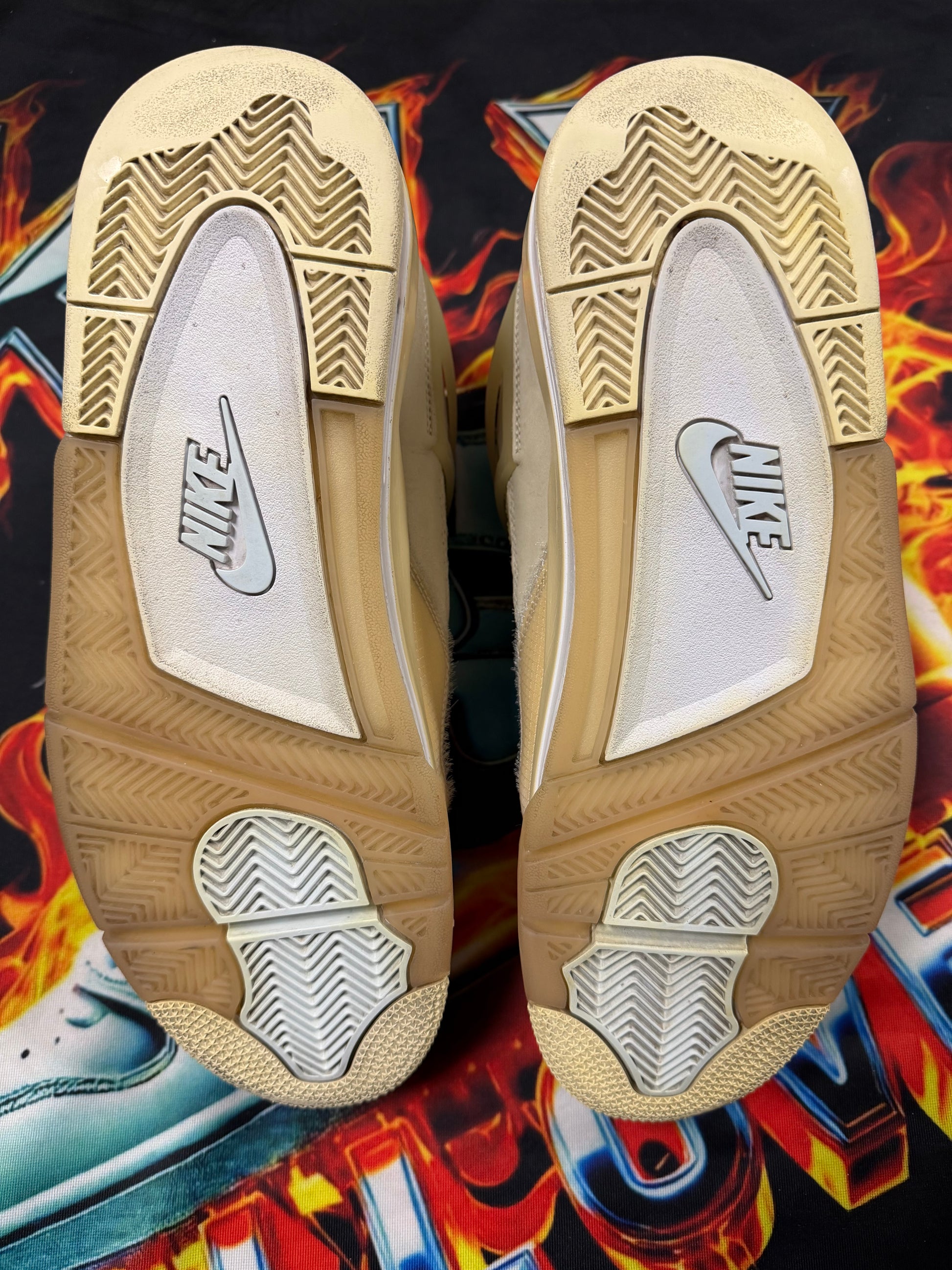 JORDAN 4 OFFWHITE SAIL