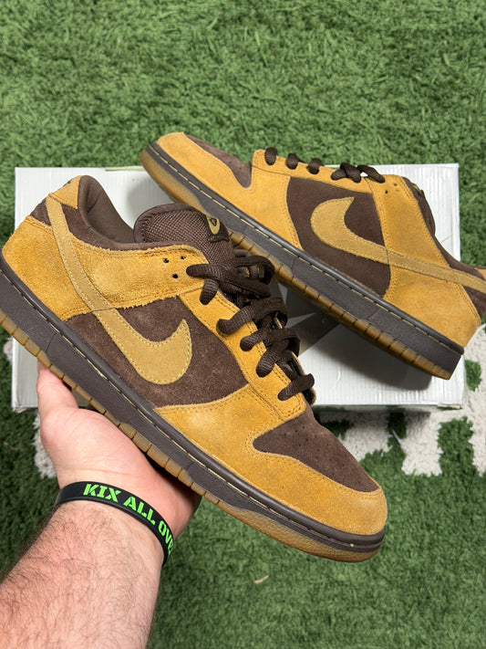 Nike SB Dunk Low Brown Pack