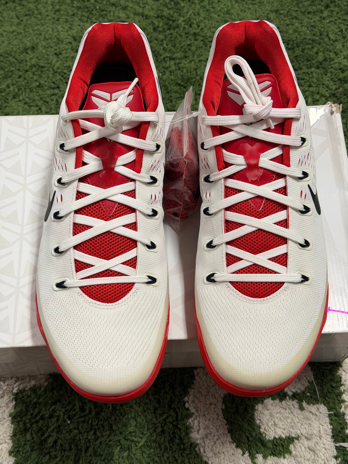 NIKE KOBE 9 USA PE (PROMO SAMPLE) (1 OF 1)
