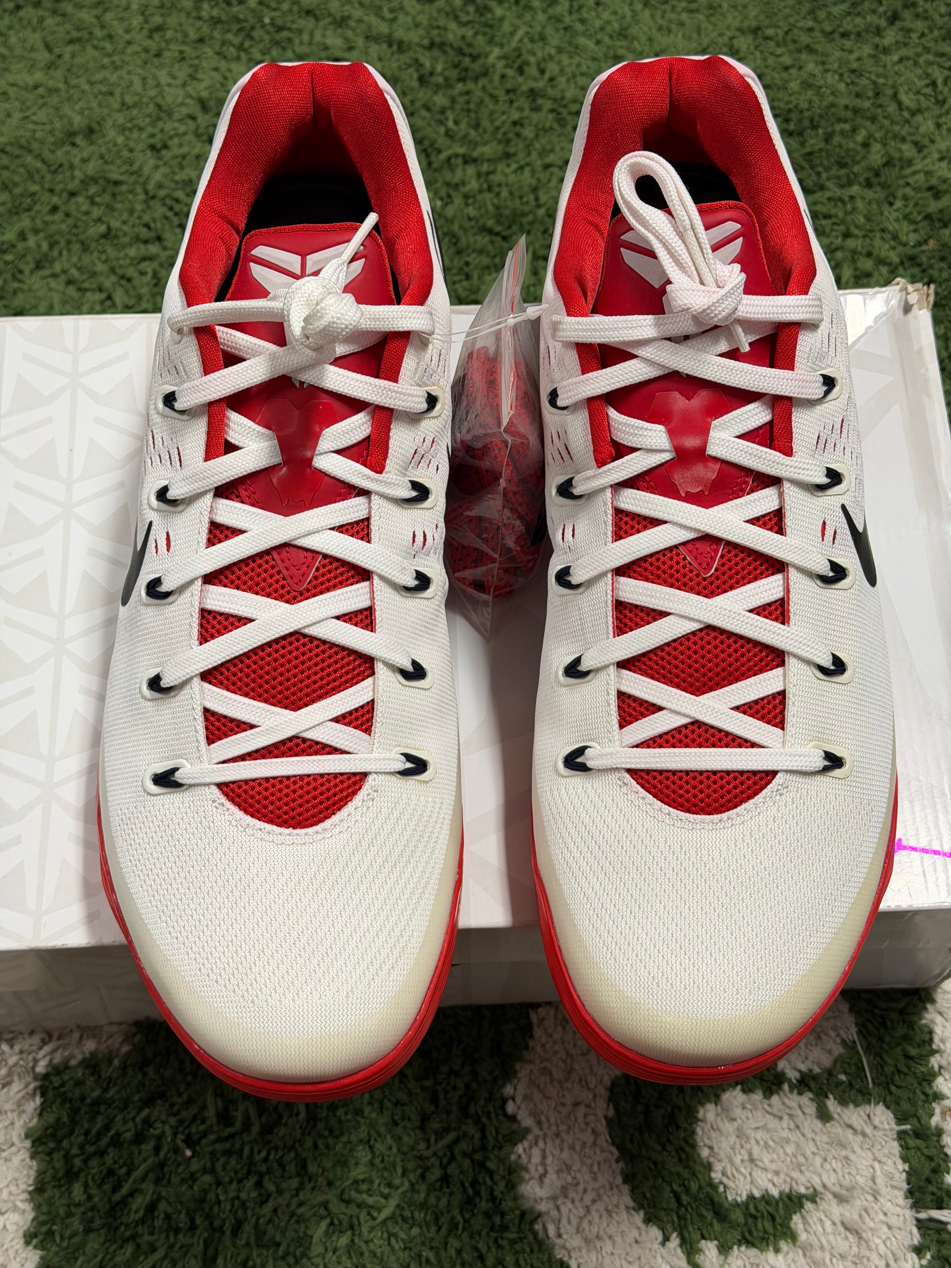 NIKE KOBE 9 USA PE (PROMO SAMPLE) (1 OF 1)