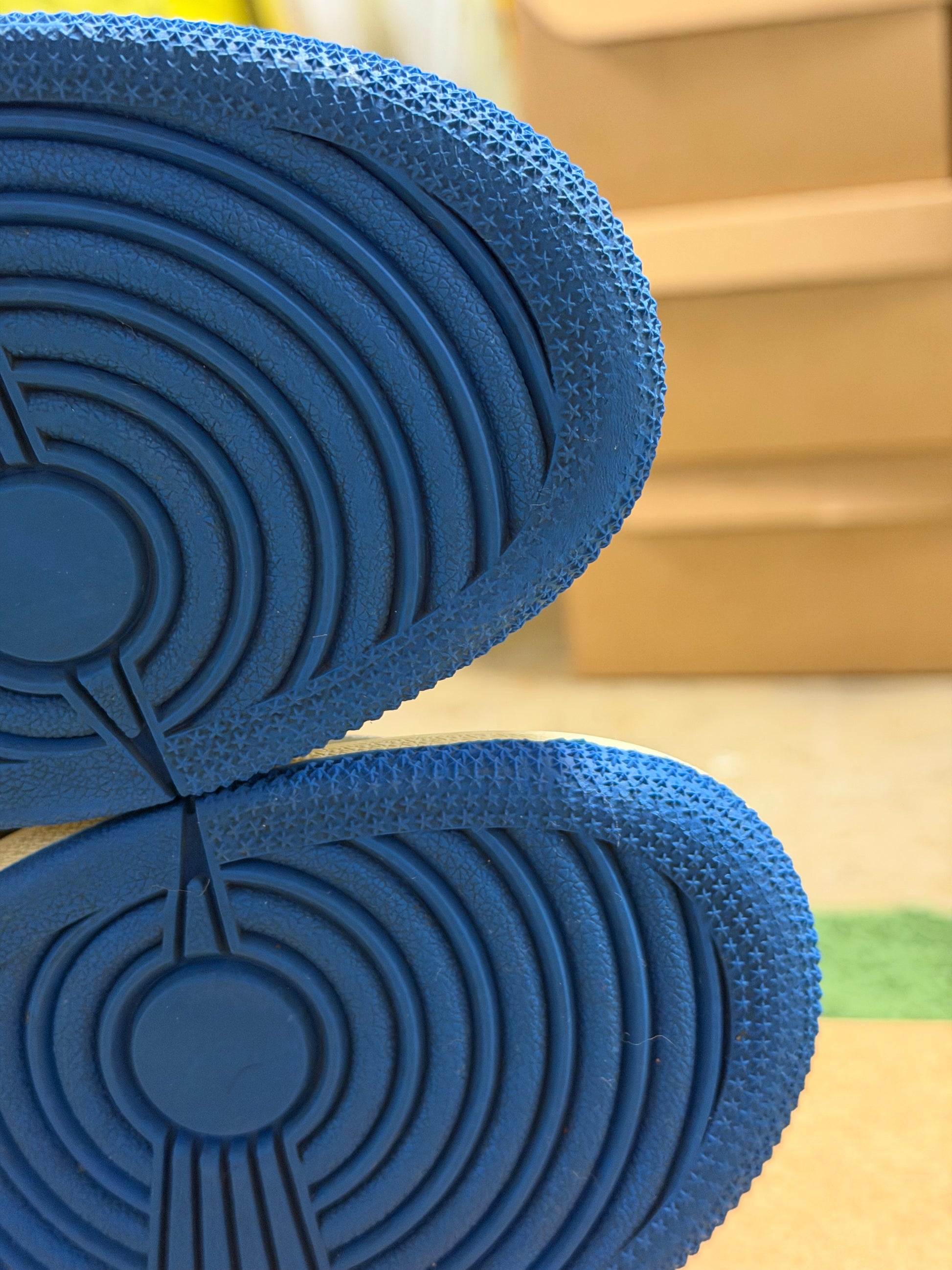 JORDAN 1 LOW TRAVIS SCOTT FRAGMENT