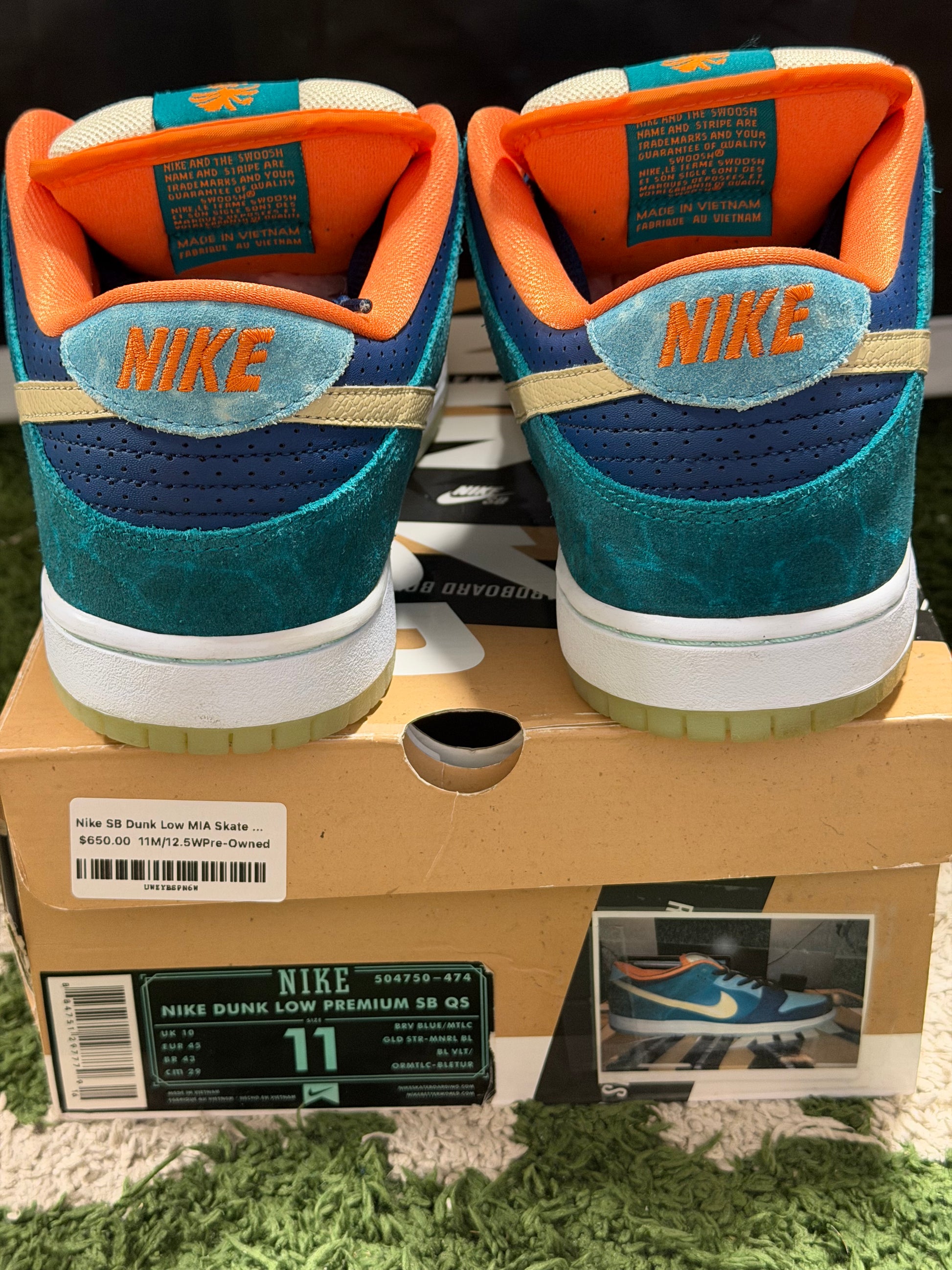 Nike SB Dunk Low MIA Skate Shop