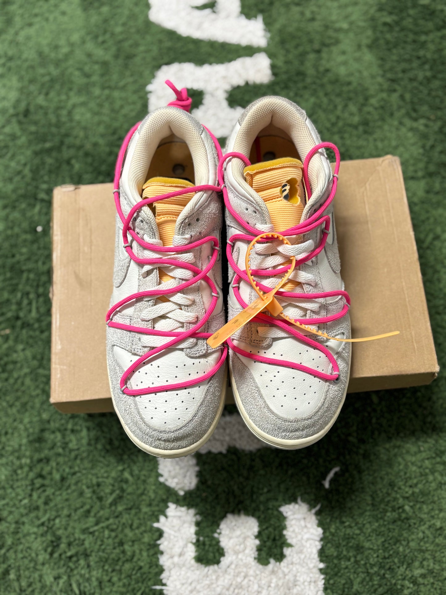 NIKE DUNK LOW OFFWHITE LOT 17 OF 50