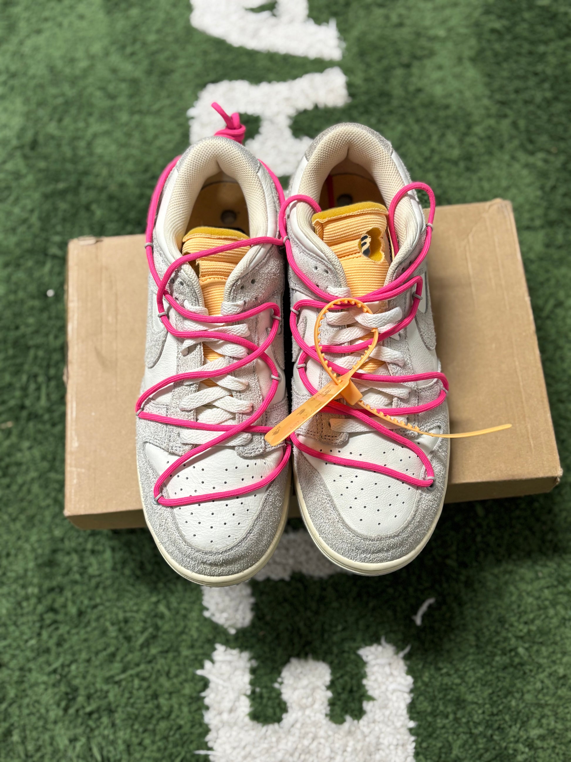 NIKE DUNK LOW OFFWHITE LOT 17 OF 50