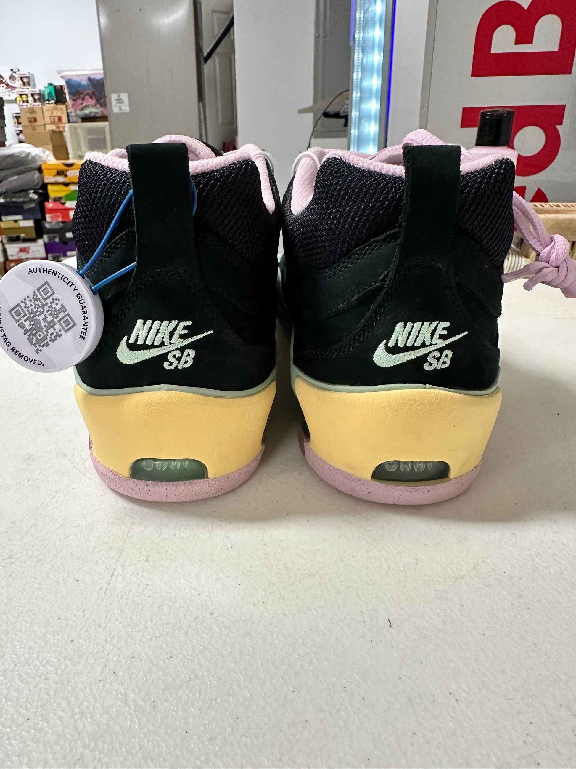 ISHOD WAIR VISTY VERDE SAMPLE 1 of 24