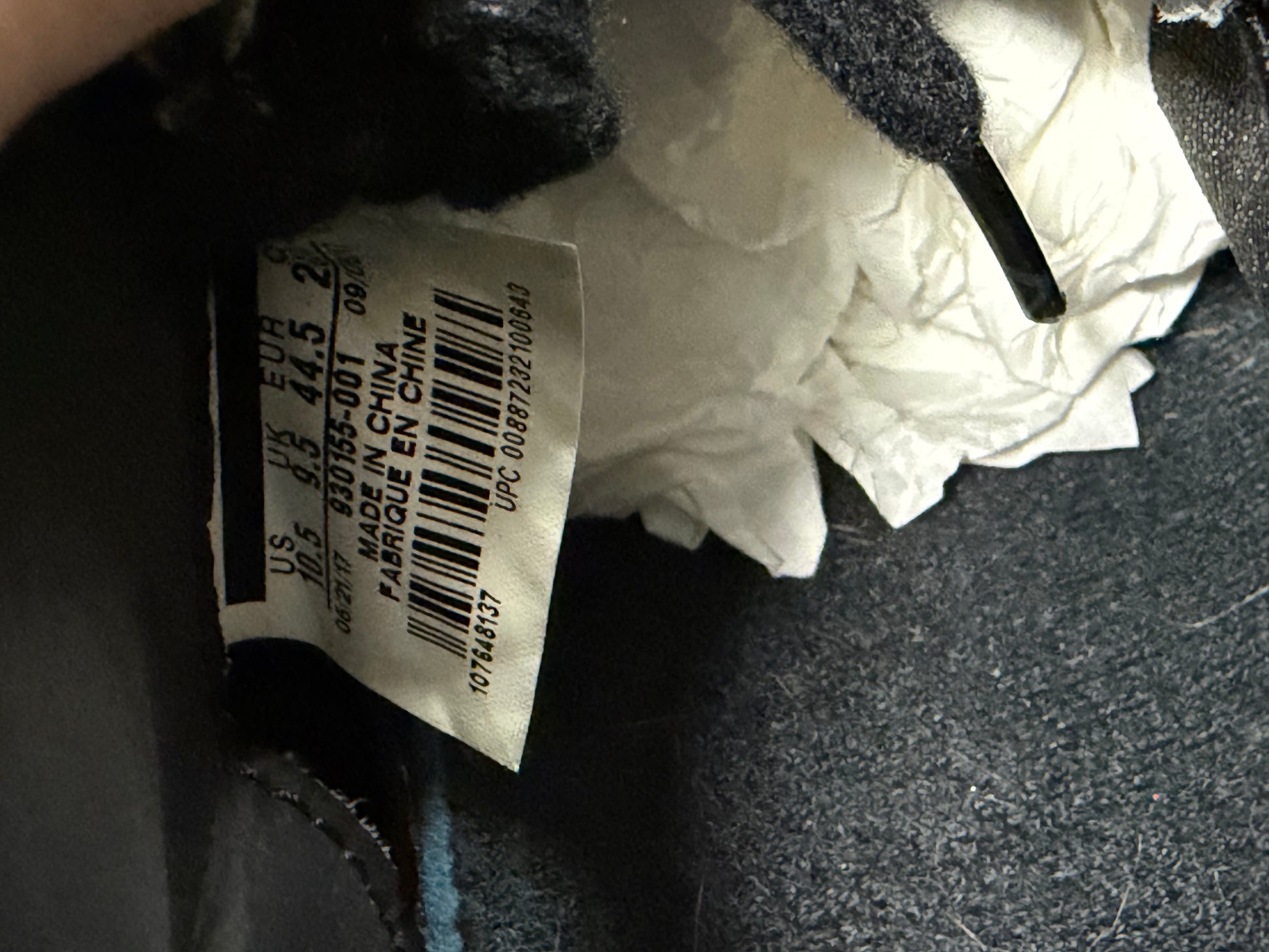 Jordan 4 Retro Kaws Black