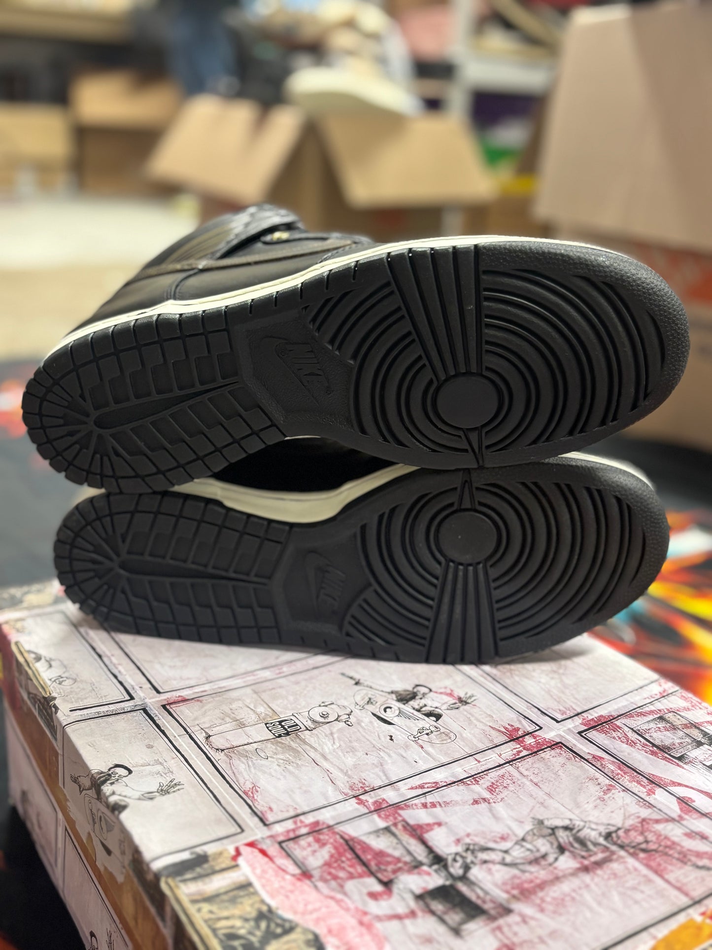 Nike SB Dunk High Pawnshop Skate Co. Old Soul (Special Box)