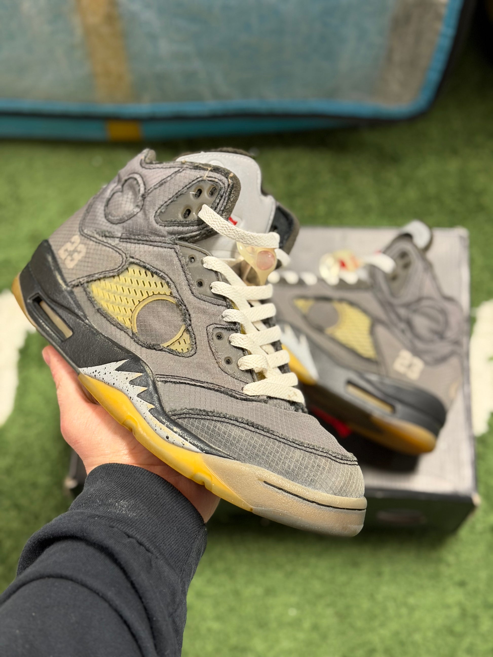 JORDAN 5 OFFWHITE MUSLIN