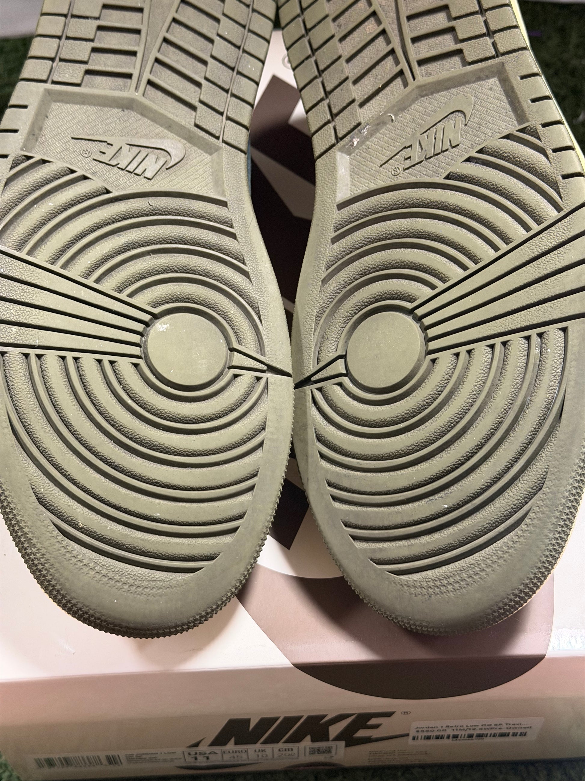 Jordan 1 Retro Low OG SP Travis Scott Medium Olive