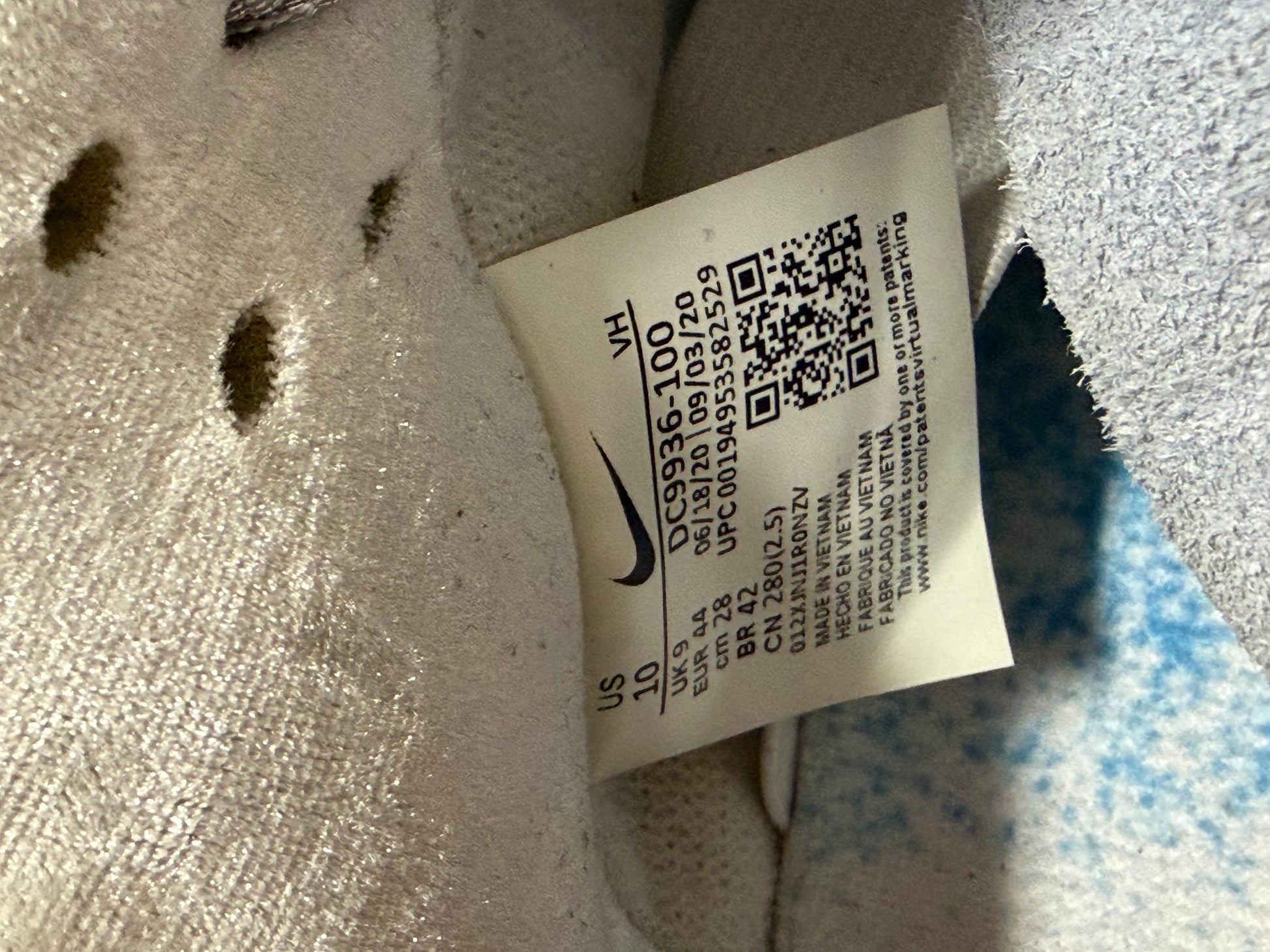 Nike SB Dunk Low Sean Cliver