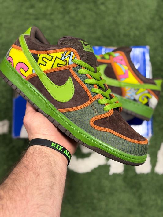 Nike SB Dunk Low De La Soul (2015)