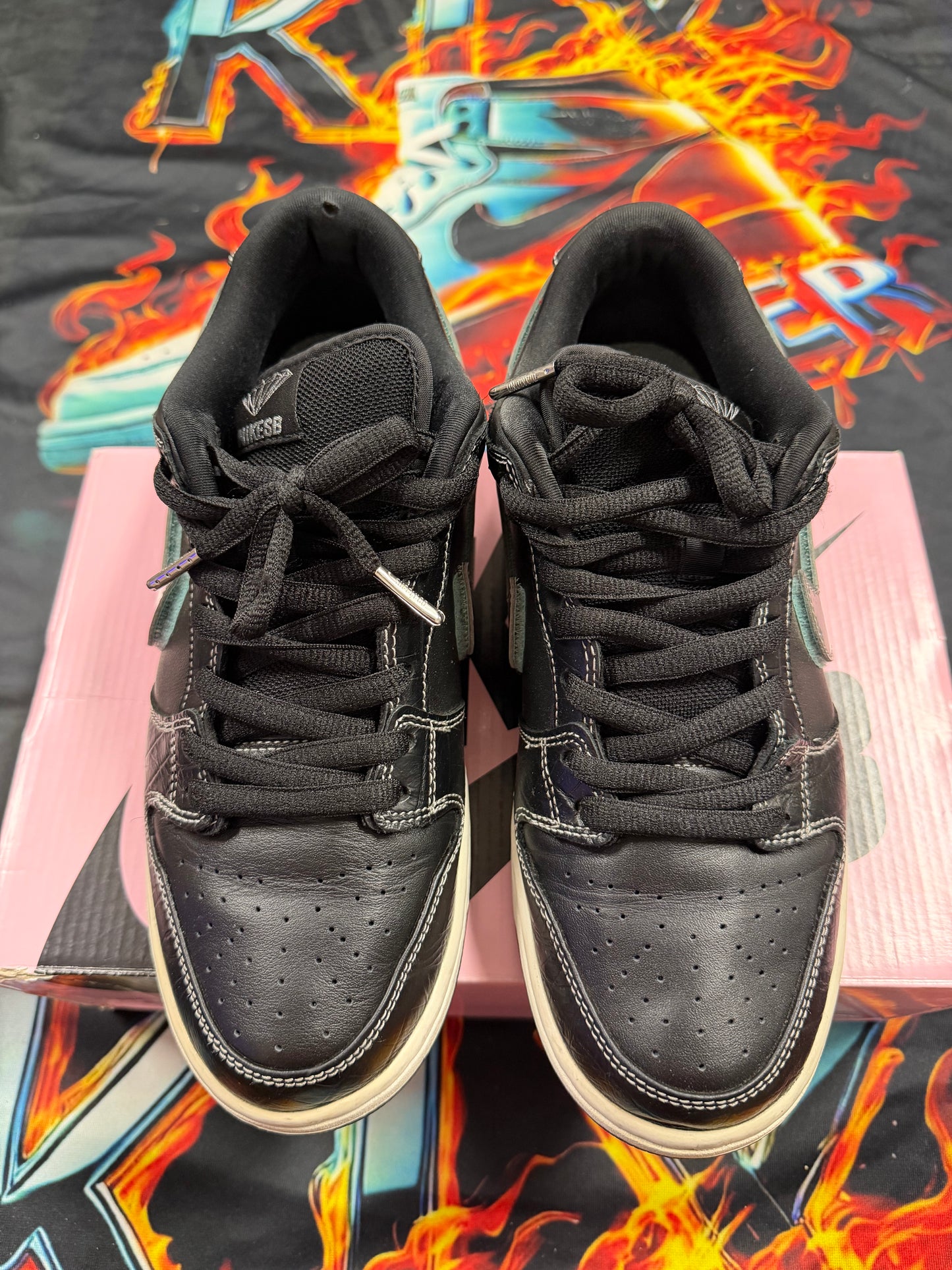 Nike SB Dunk Low Diamond Supply Co. Black Diamond