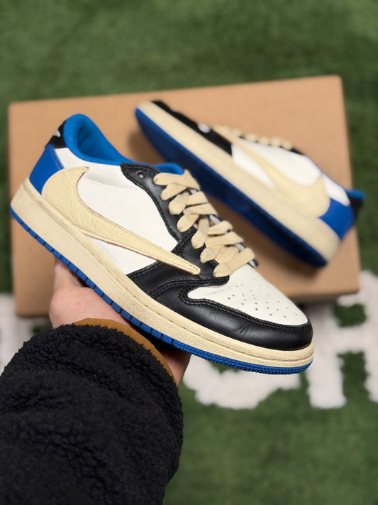 JORDAN 1 LOW TRAVIS SCOTT FRAGMENT