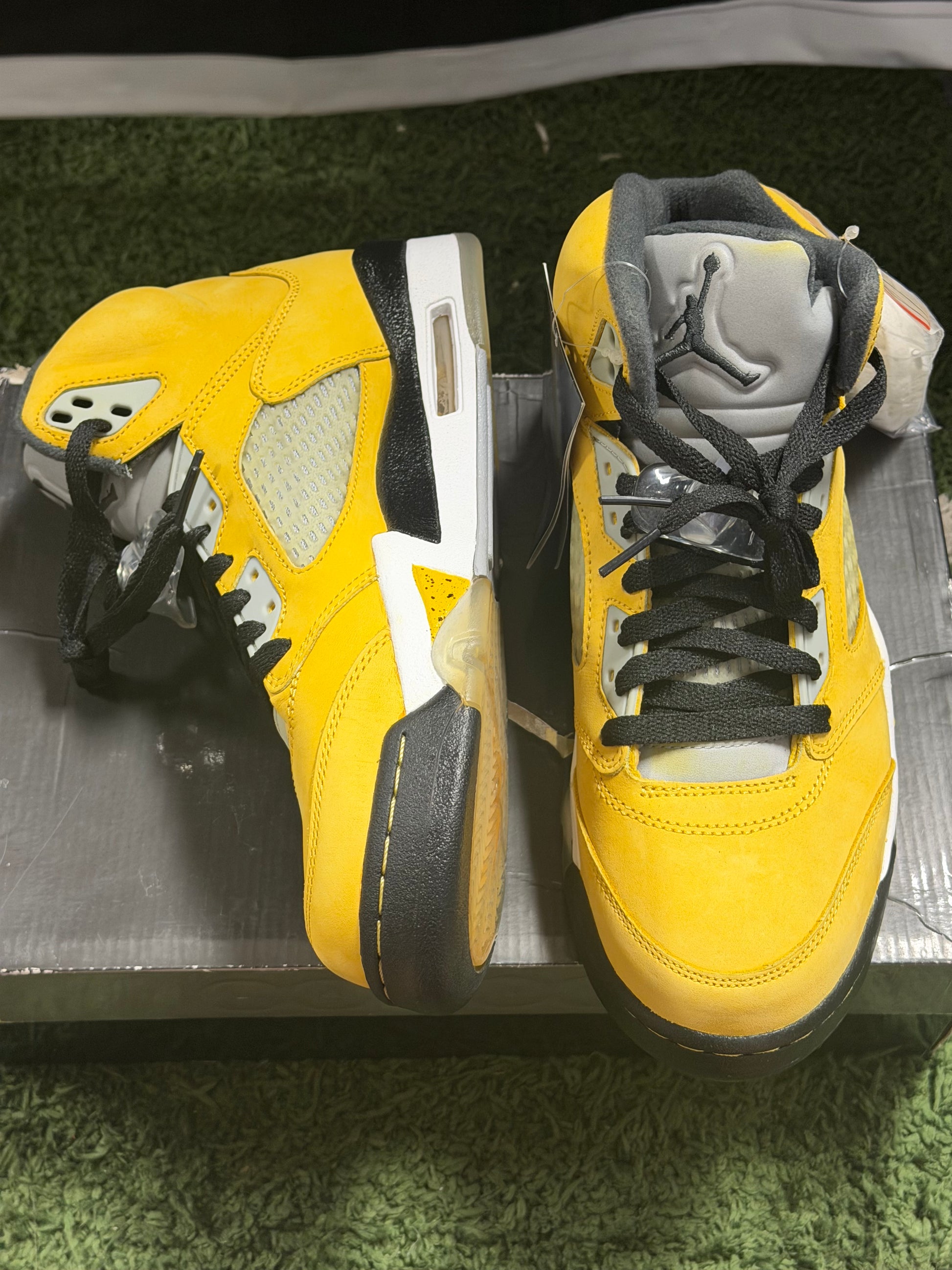 Jordan 5 Retro Tokyo T23 (2011)