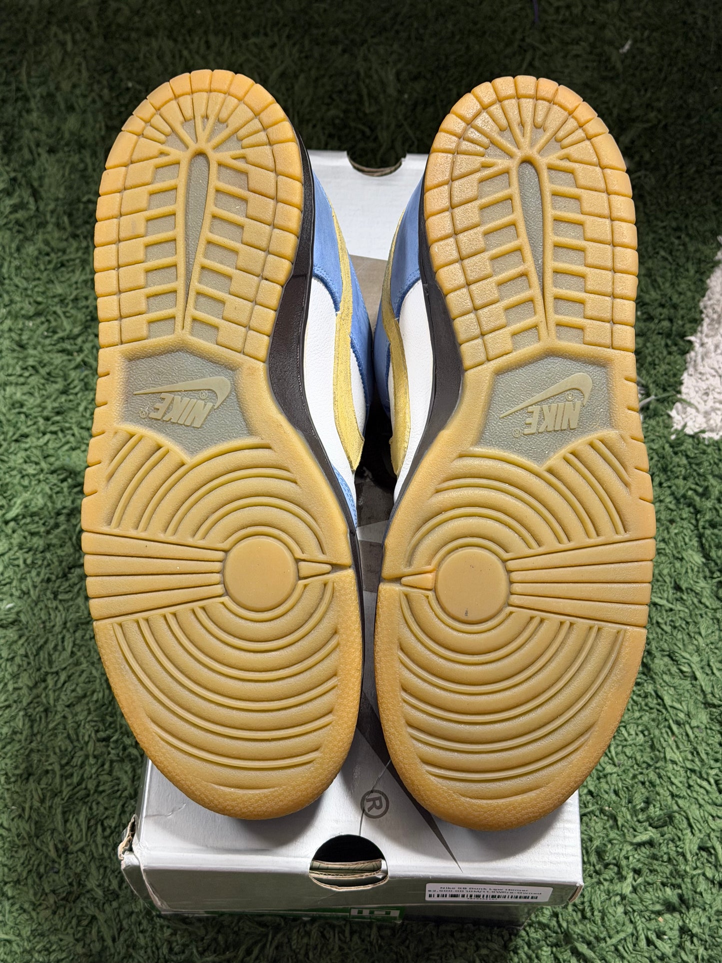 Nike SB Dunk Low Homer