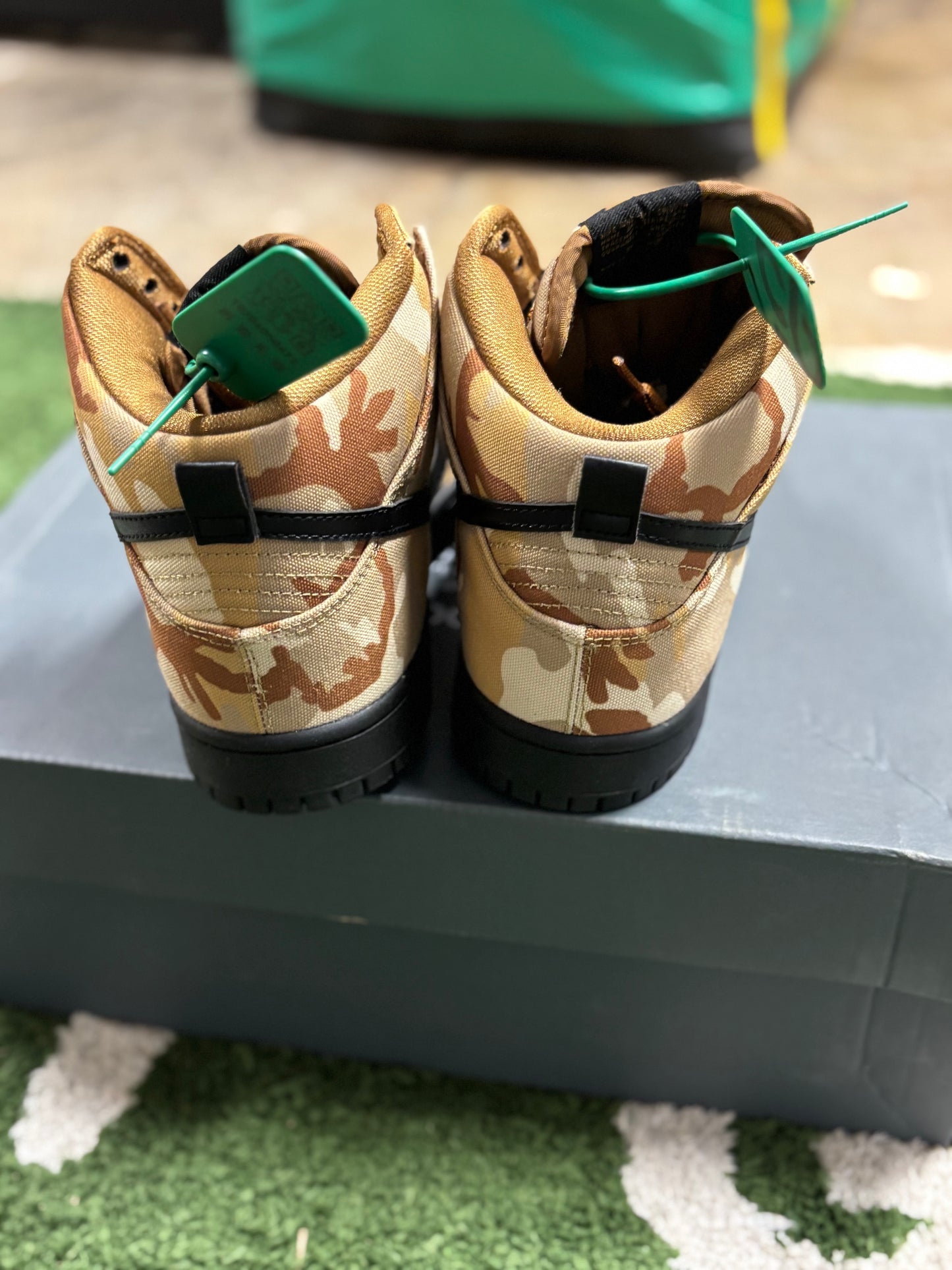 NIKE SB DUNK HIGH DESERT CAMO