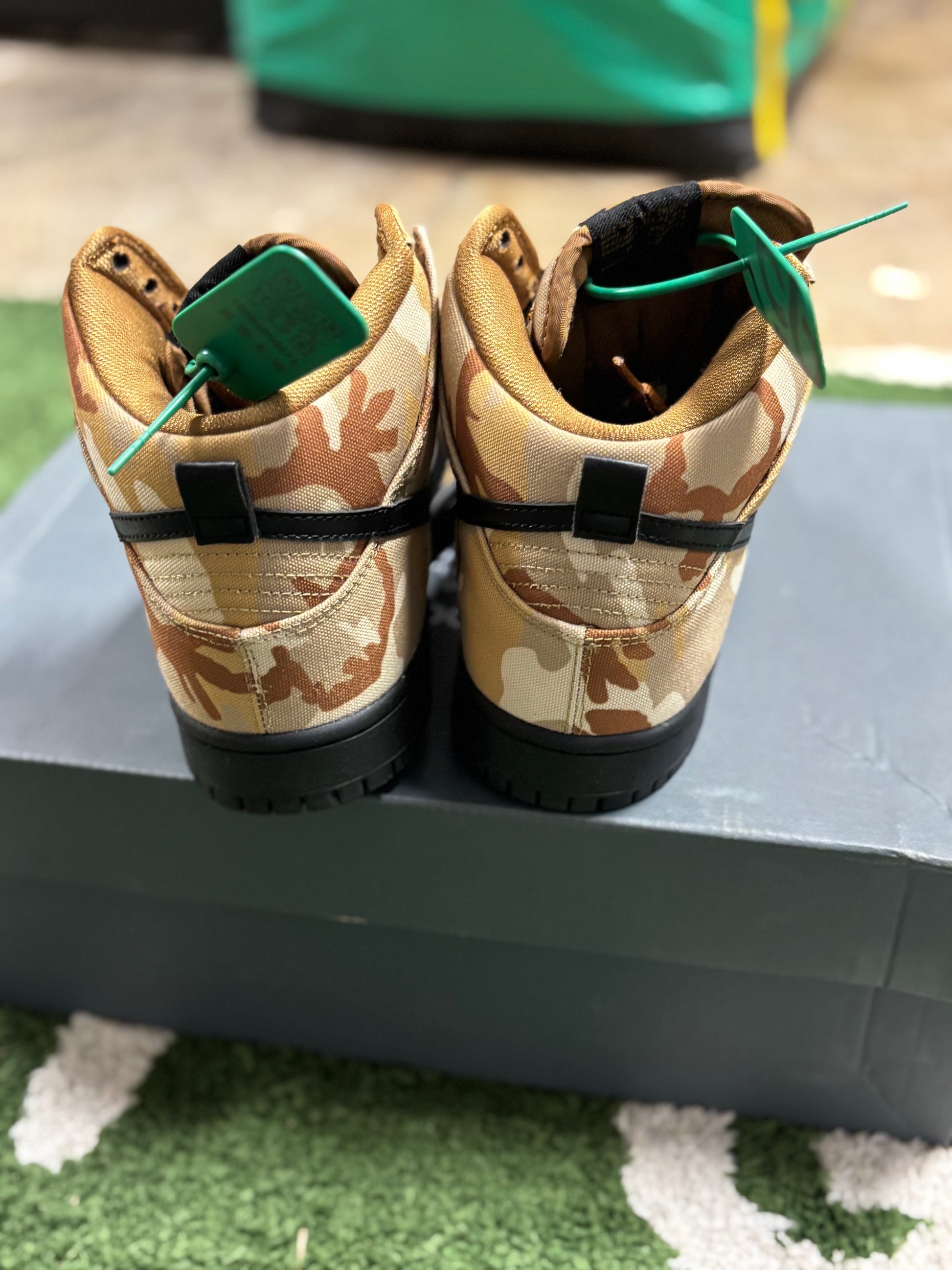 NIKE SB DUNK HIGH DESERT CAMO