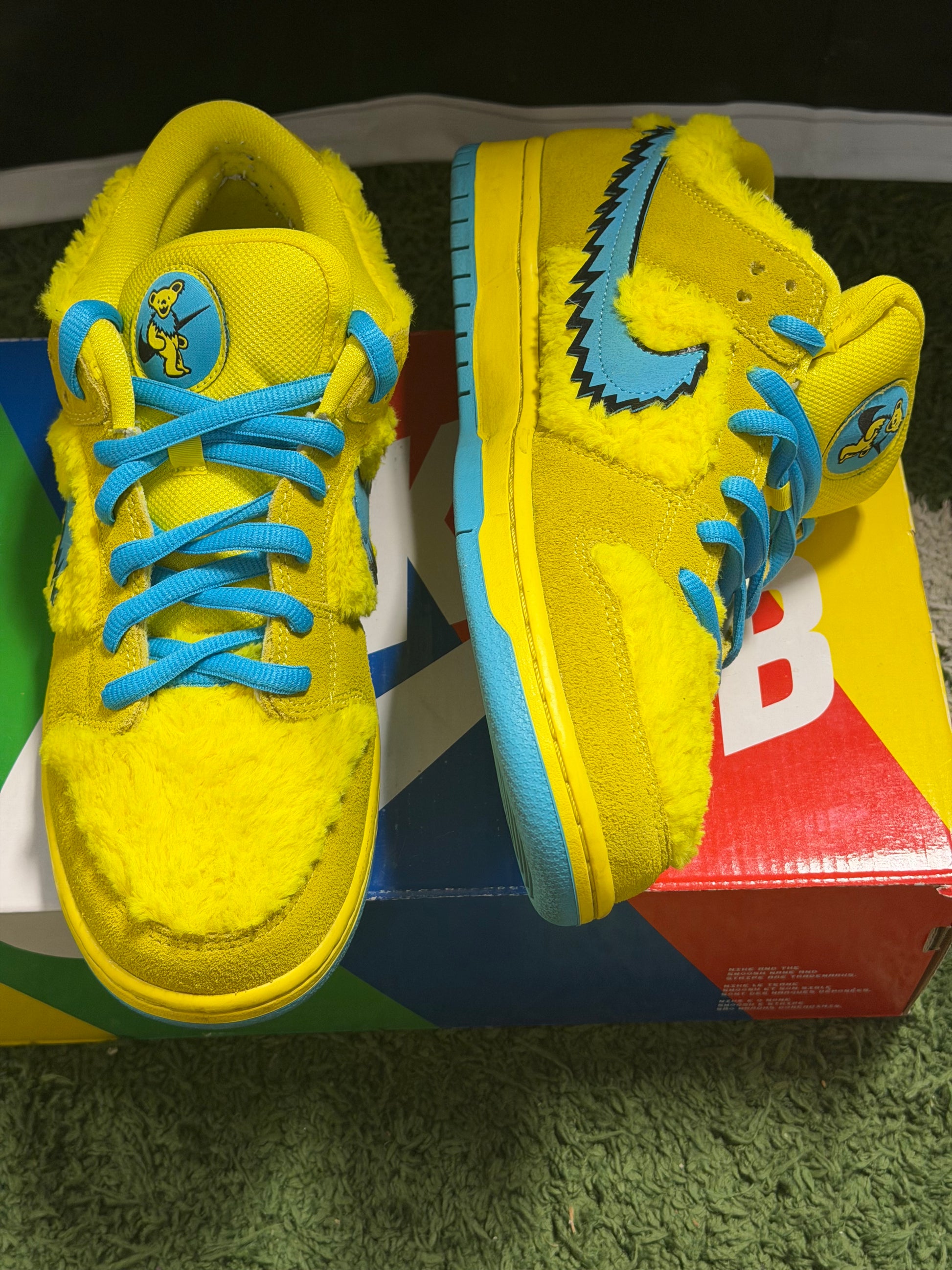 Nike SB Dunk Low Grateful Dead Bears Opti Yellow