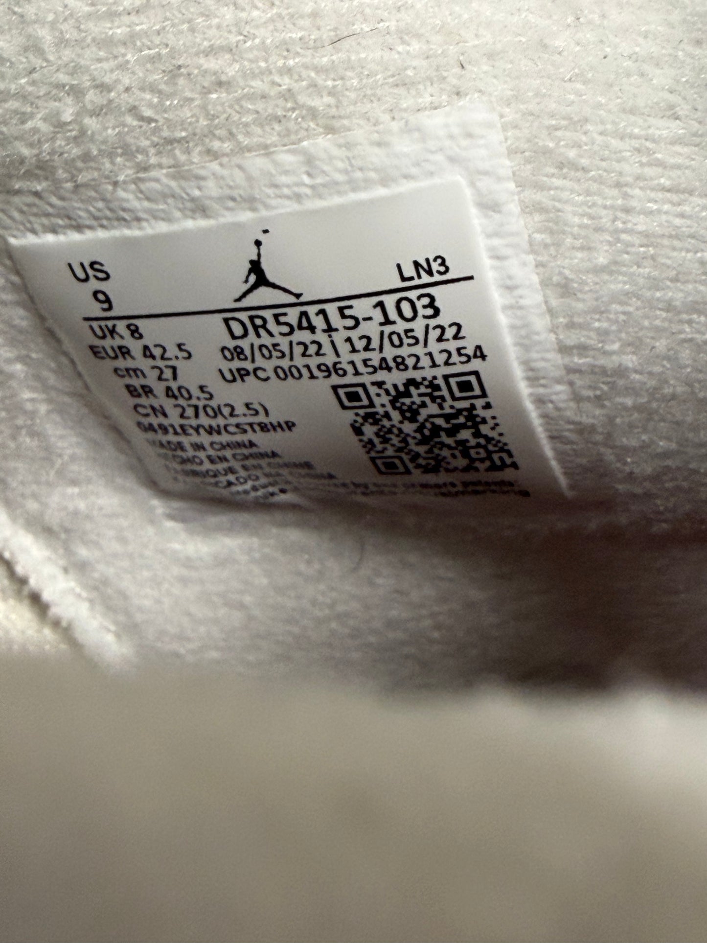 Jordan 4 Retro SB Pine Green