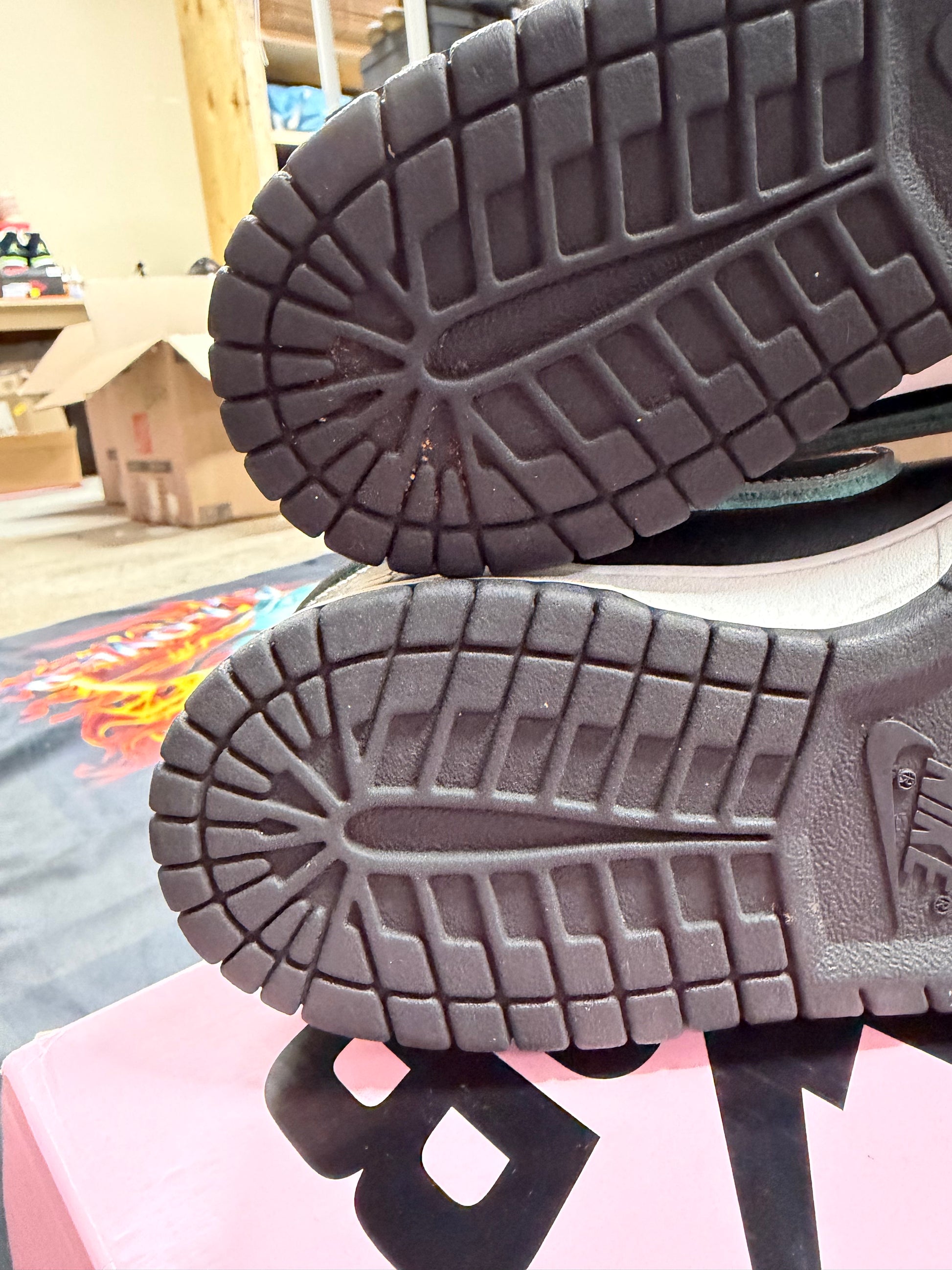 Nike SB Dunk Low Diamond Supply Co. Black Diamond