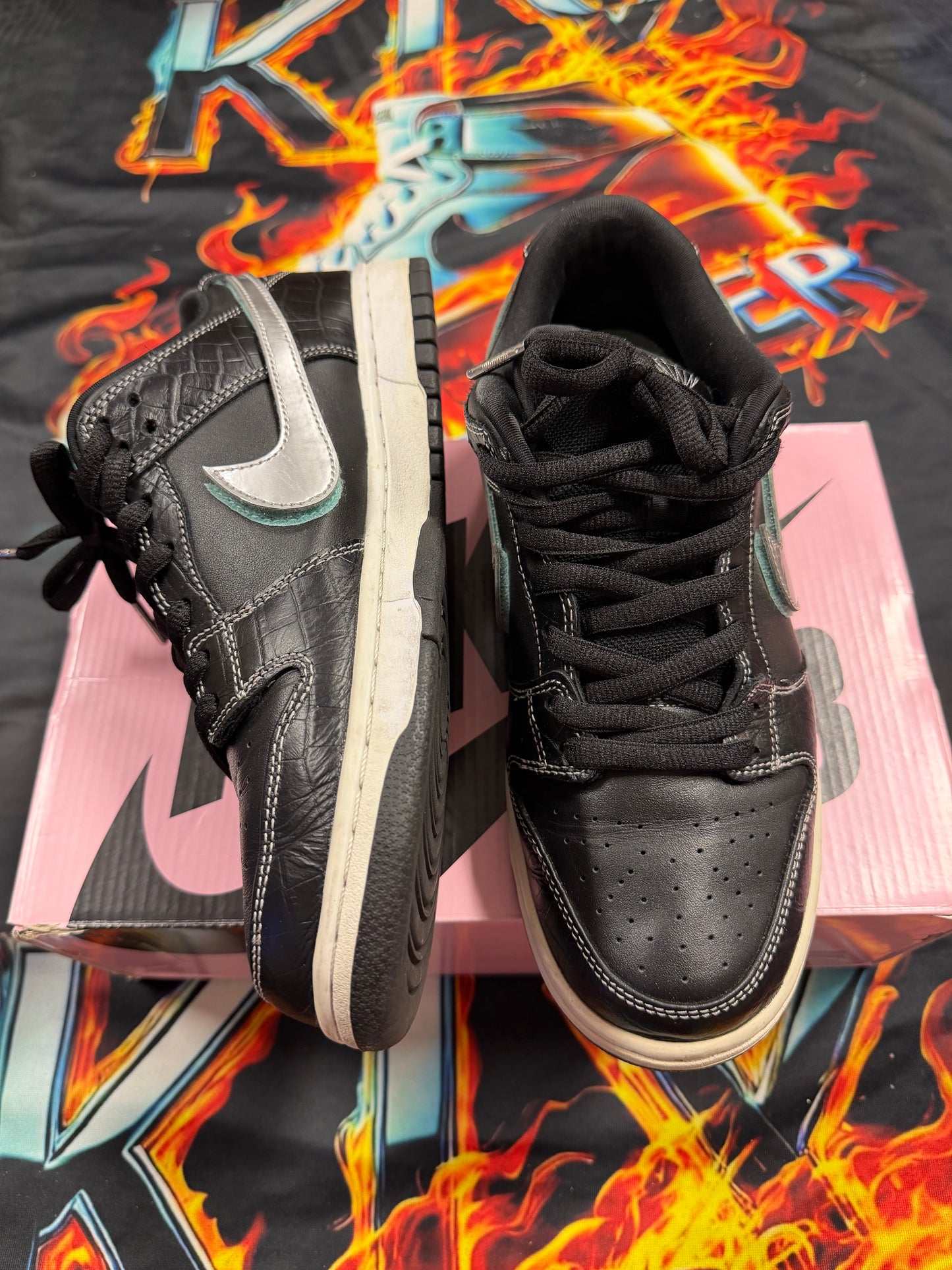 Nike SB Dunk Low Diamond Supply Co. Black Diamond