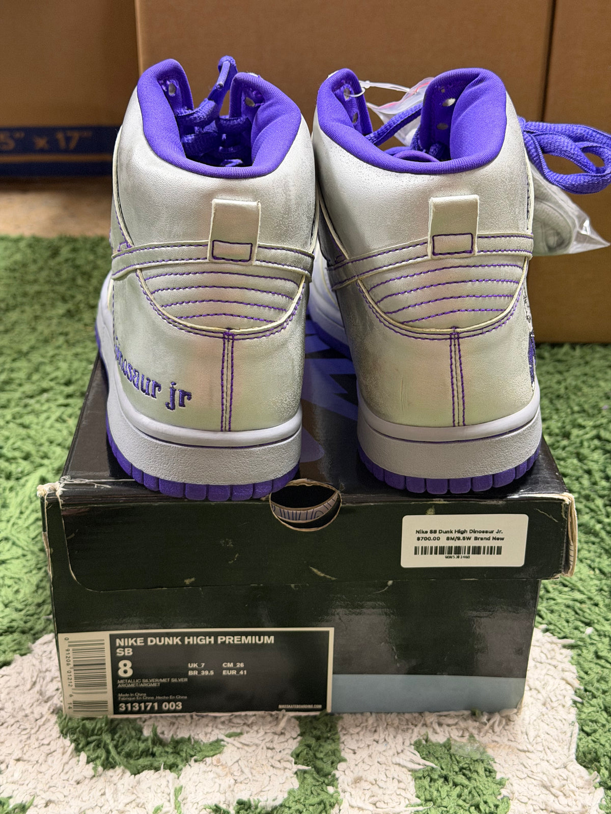 Nike SB Dunk High Dinosaur Jr.