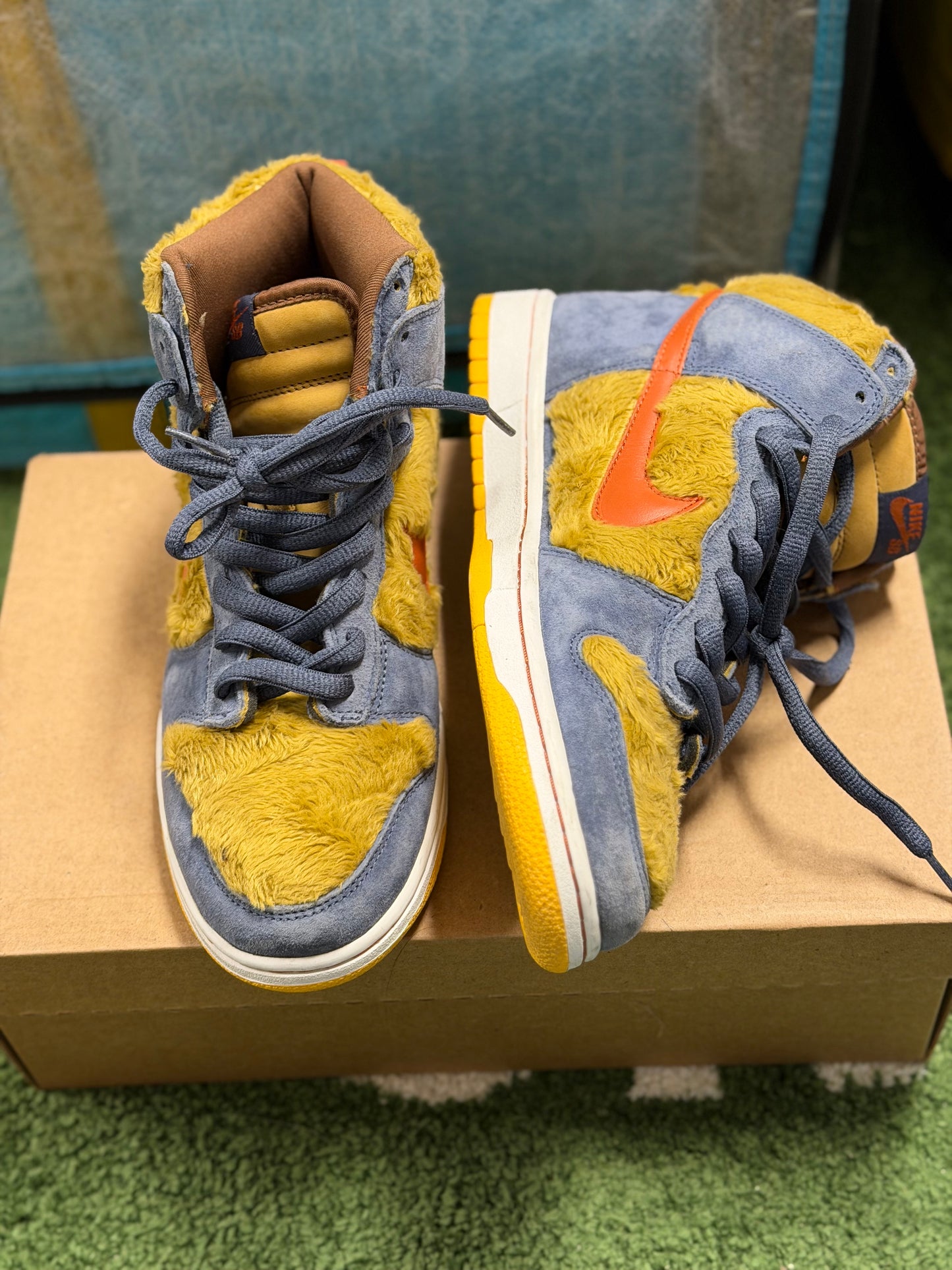 NIKE SB DUNK HIGH PAPA BEAR
