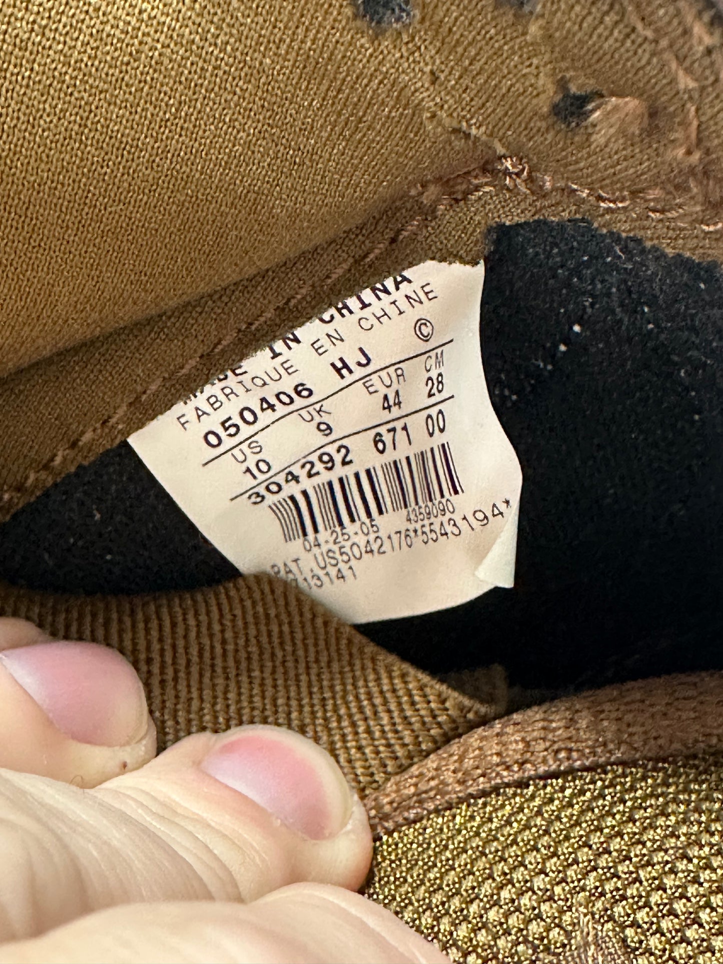 NIKE SB DUNK LOW STUSSY CHERRY