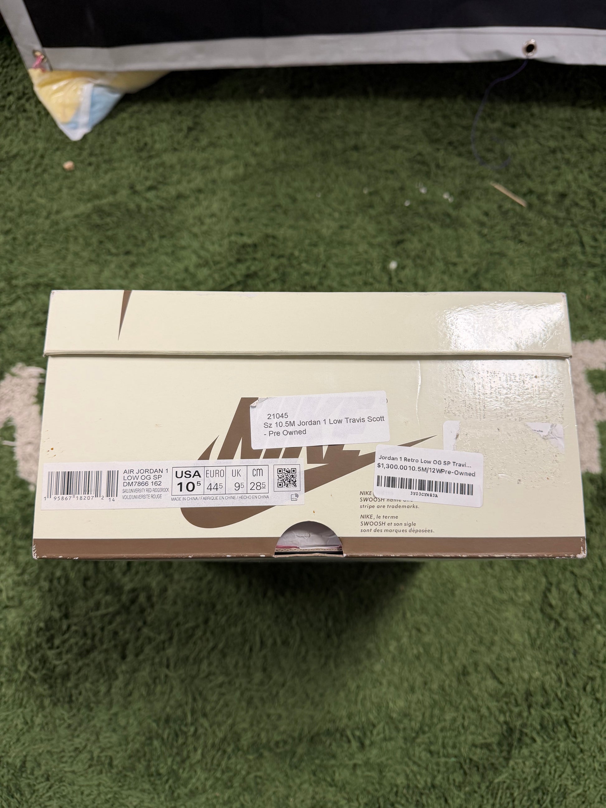 Jordan 1 Retro Low OG SP Travis Scott Reverse Mocha