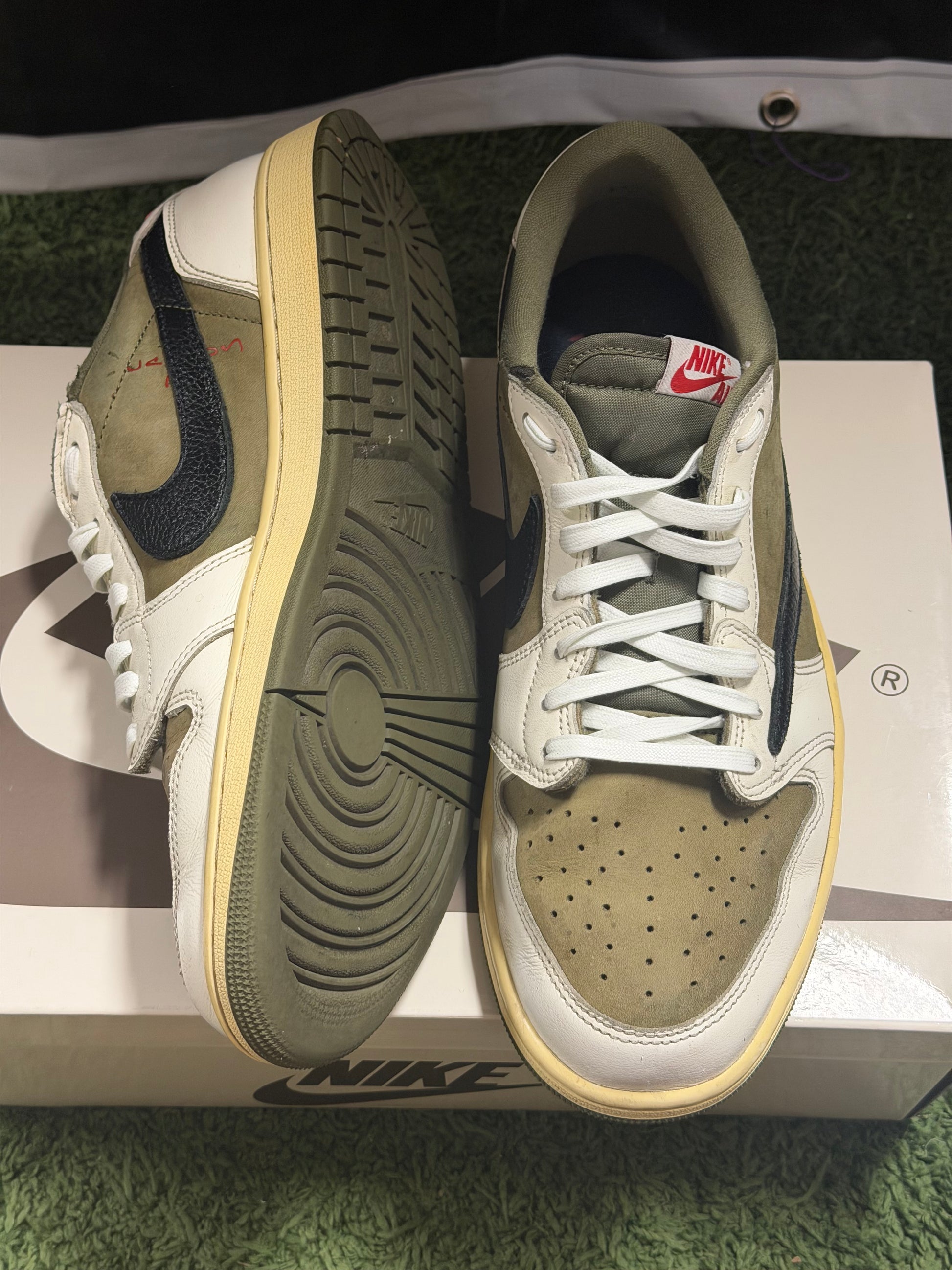 Jordan 1 Retro Low OG SP Travis Scott Medium Olive