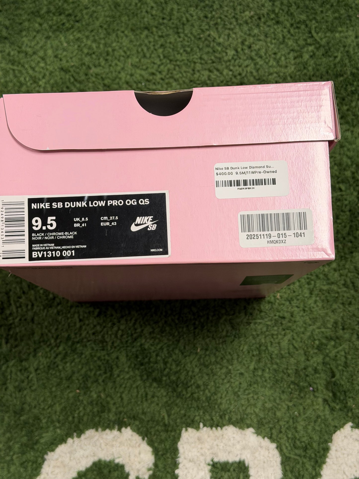 Nike SB Dunk Low Diamond Supply Co. Black Diamond