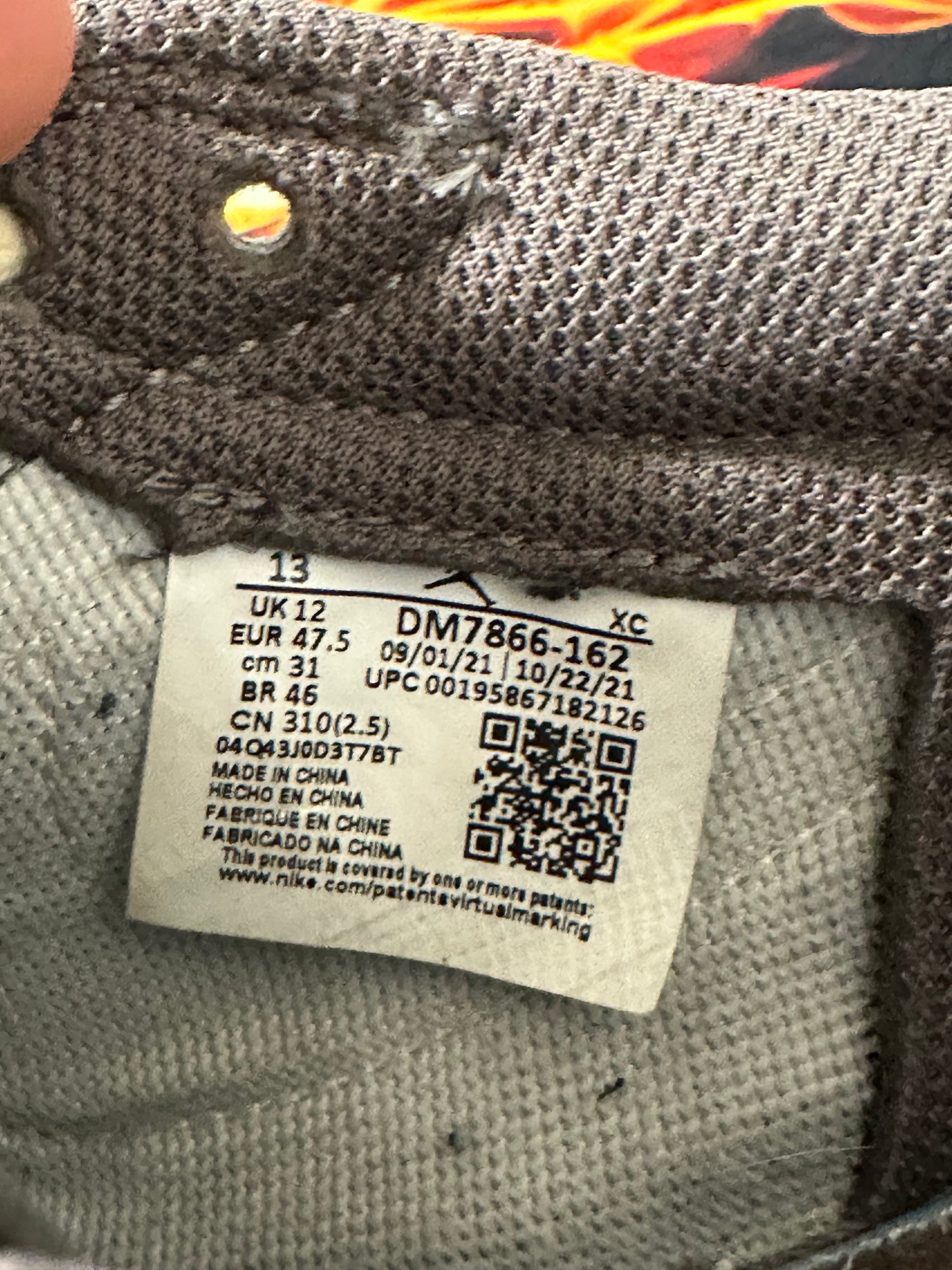 JORDAN 1 LOW TRAVIS SCOTT REVERSE MOCHA