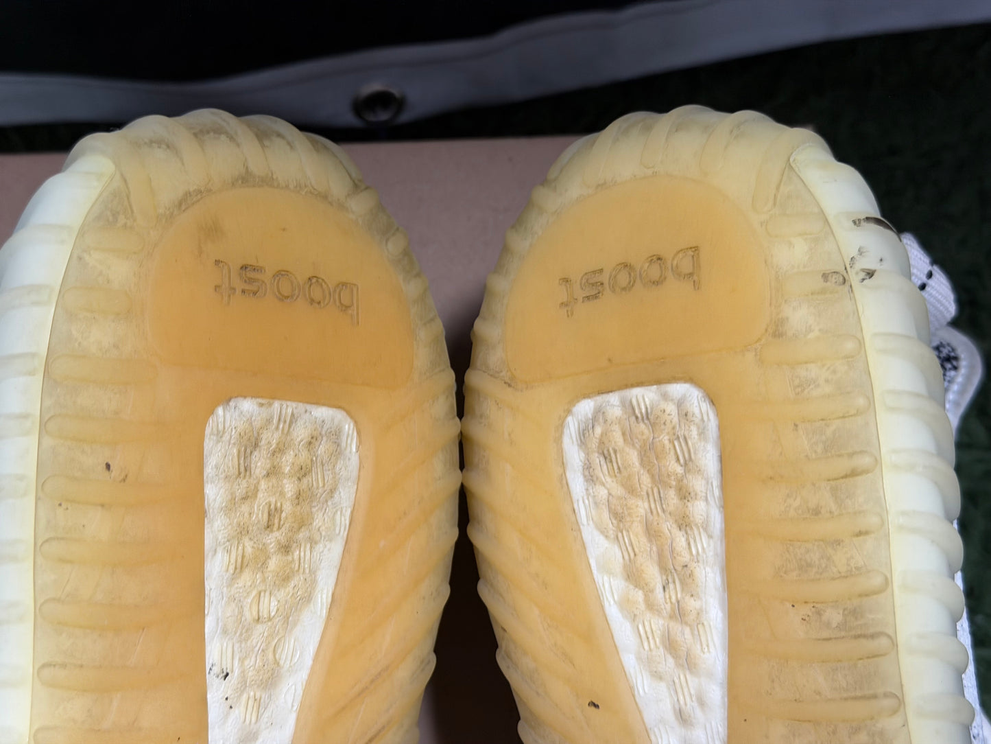 adidas Yeezy Boost 350 V2 Zebra