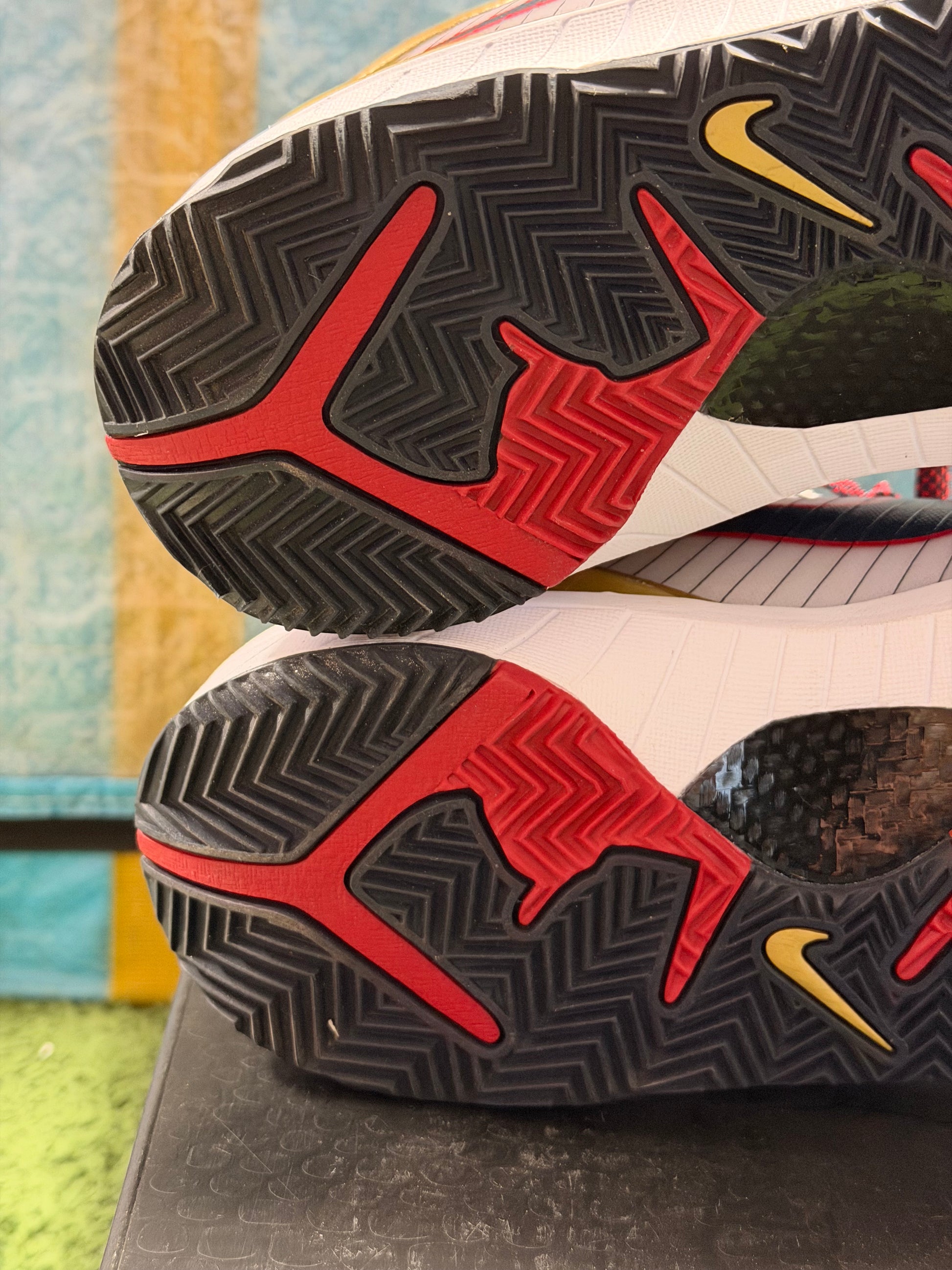 NIKE KOBE 4 GOLD MEDAL (2024)