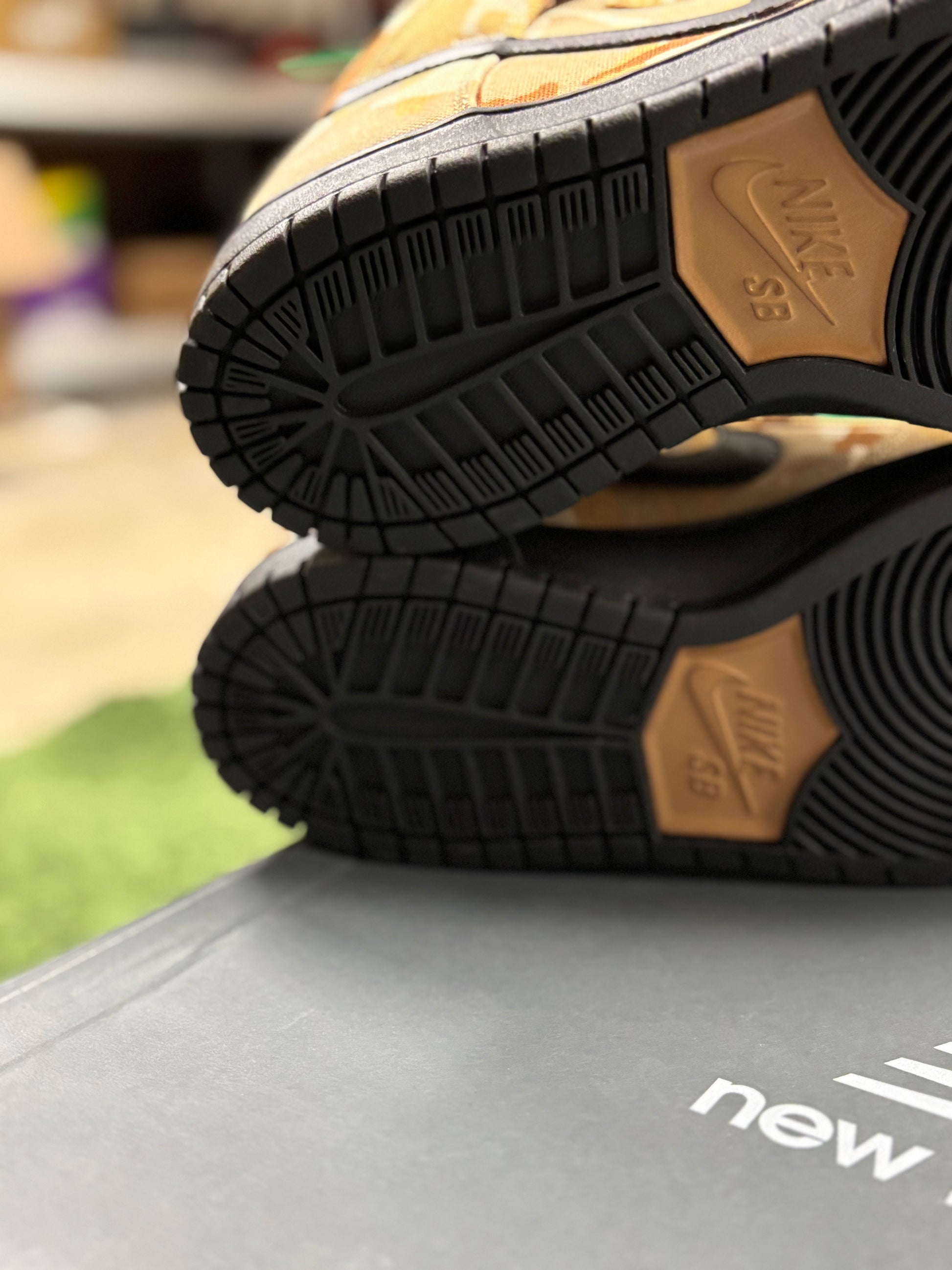 NIKE SB DUNK HIGH DESERT CAMO