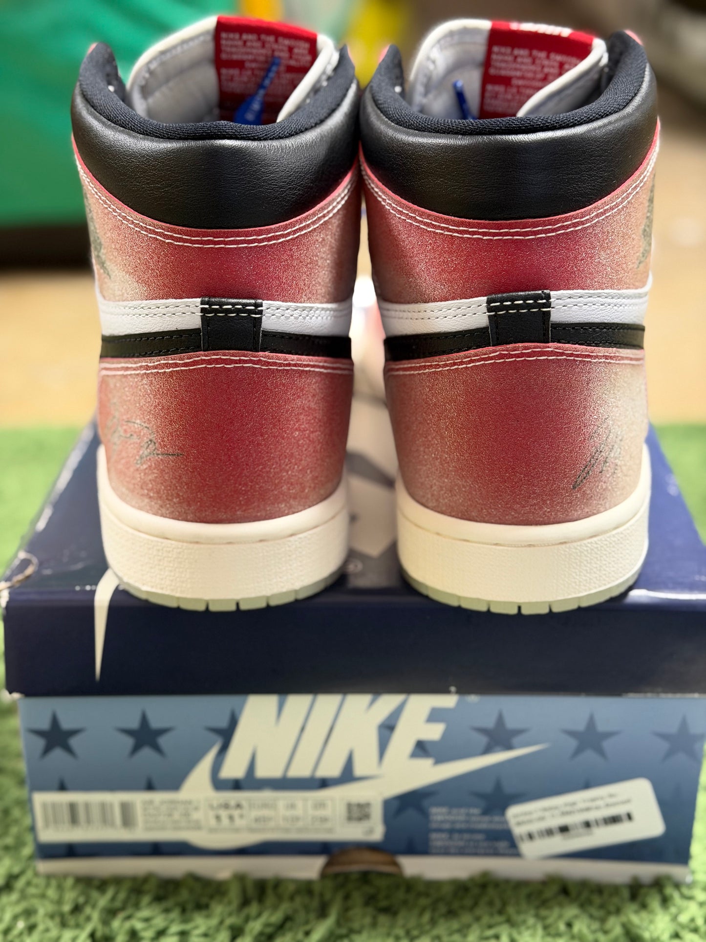 Jordan 1 Retro High Trophy Room Chicago (Friends and Family) (W/ Blue Laces)
