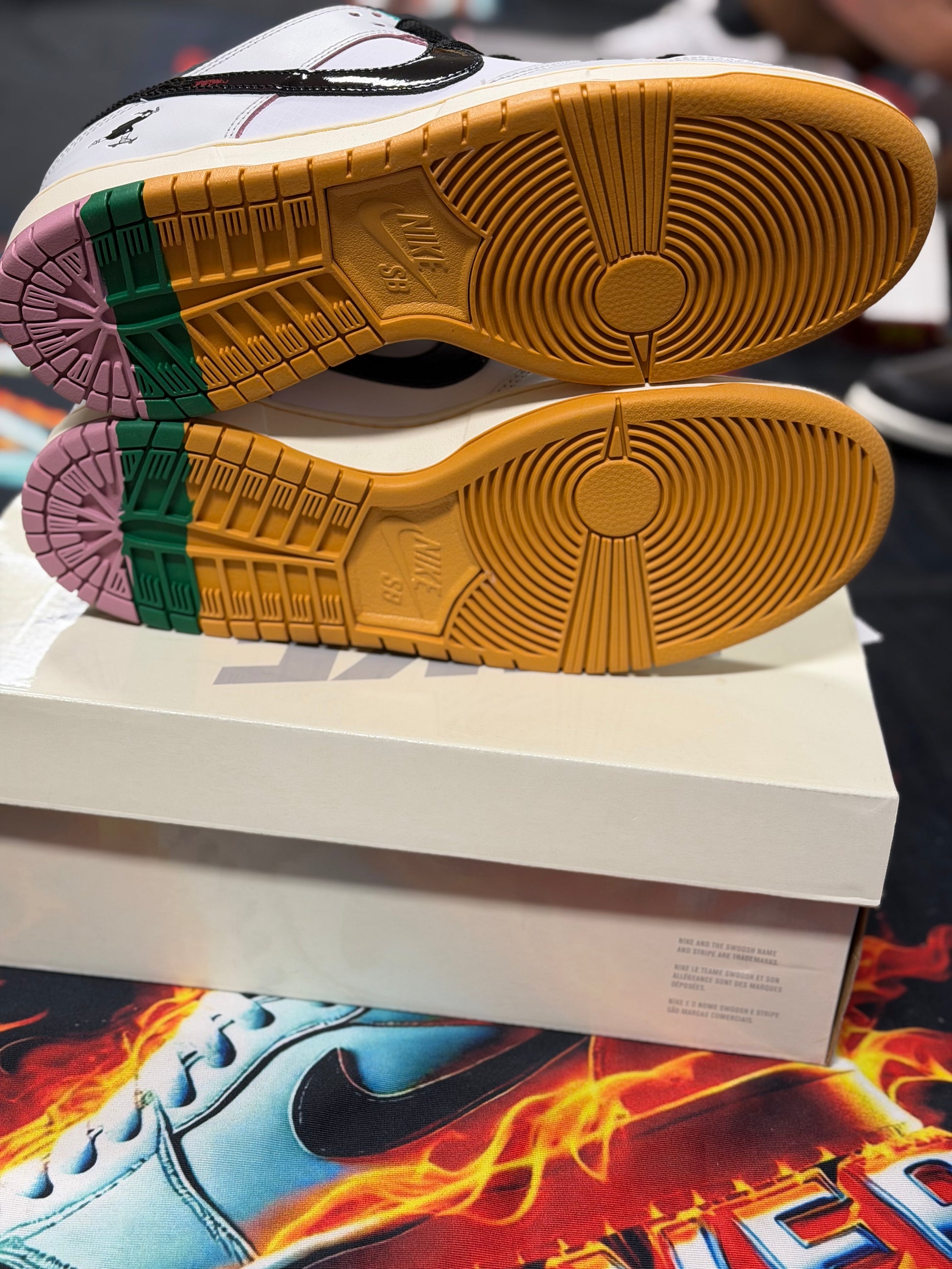 Nike SB Dunk Low CSEF