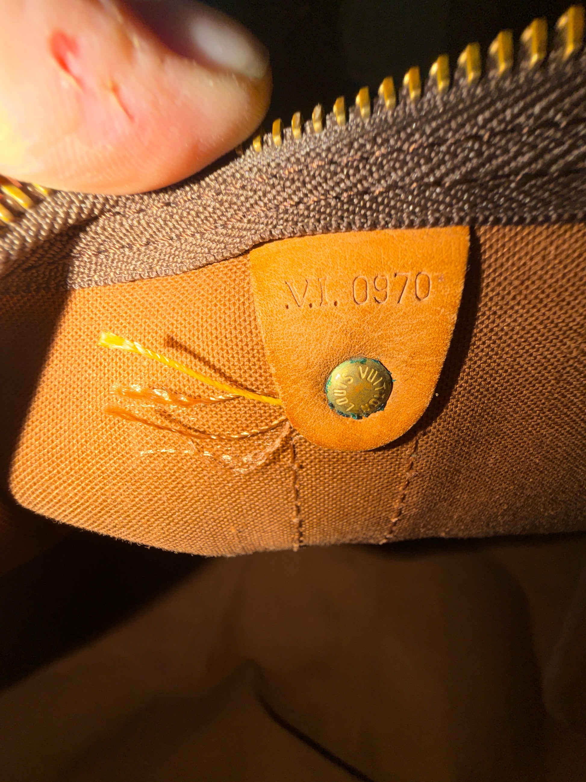 LOUIS VUITTON Monogram DUFFLE