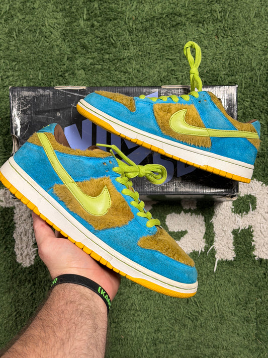 Nike SB Dunk Low Baby Bear