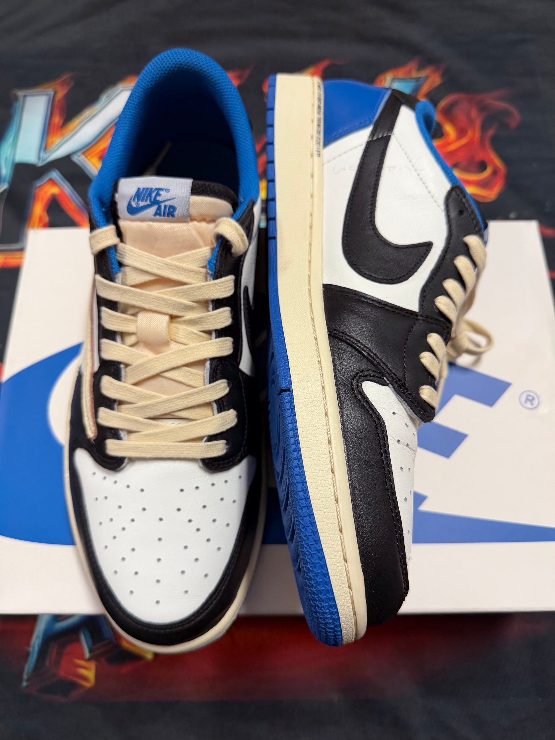 Jordan 1 Retro Low OG SP Fragment x Travis Scott