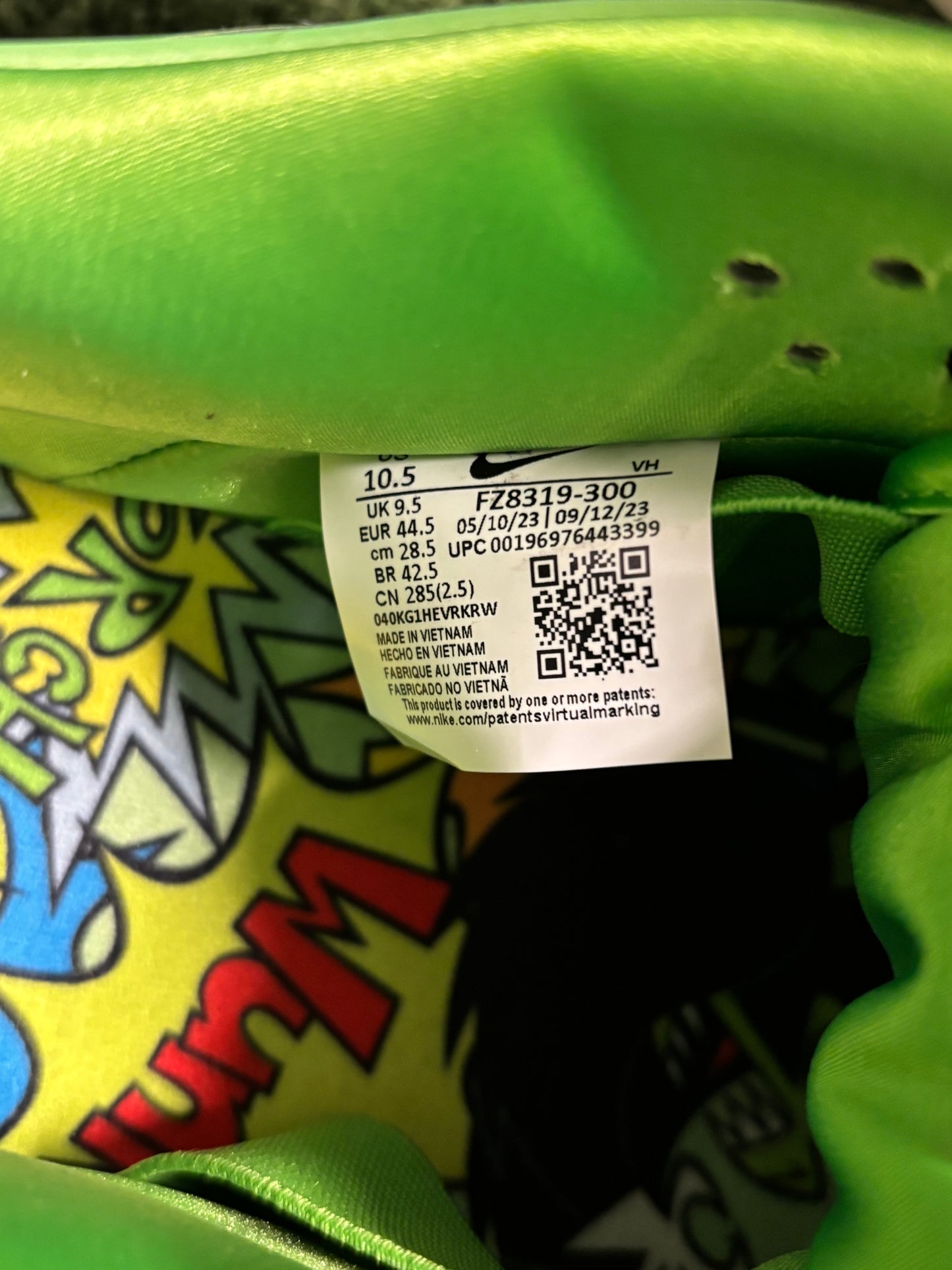 Nike SB Dunk Low The Powerpuff Girls Buttercup