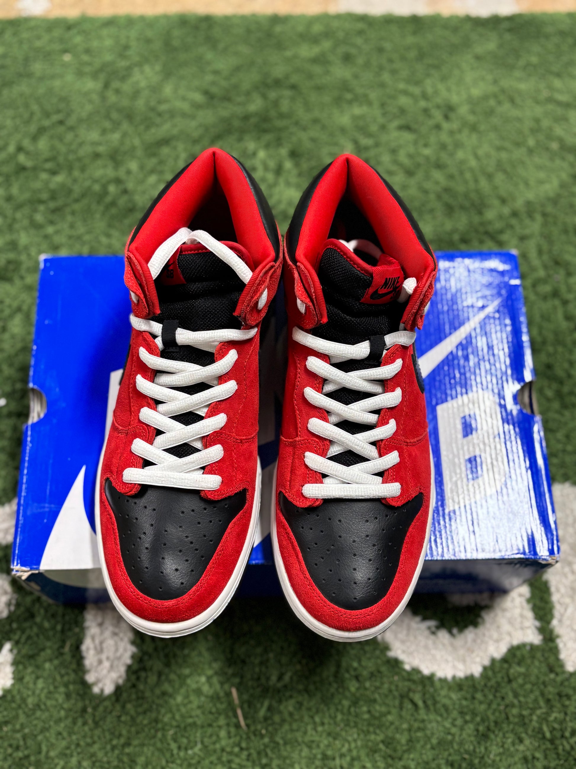 NIKE SB MID SPORT RED BLACK