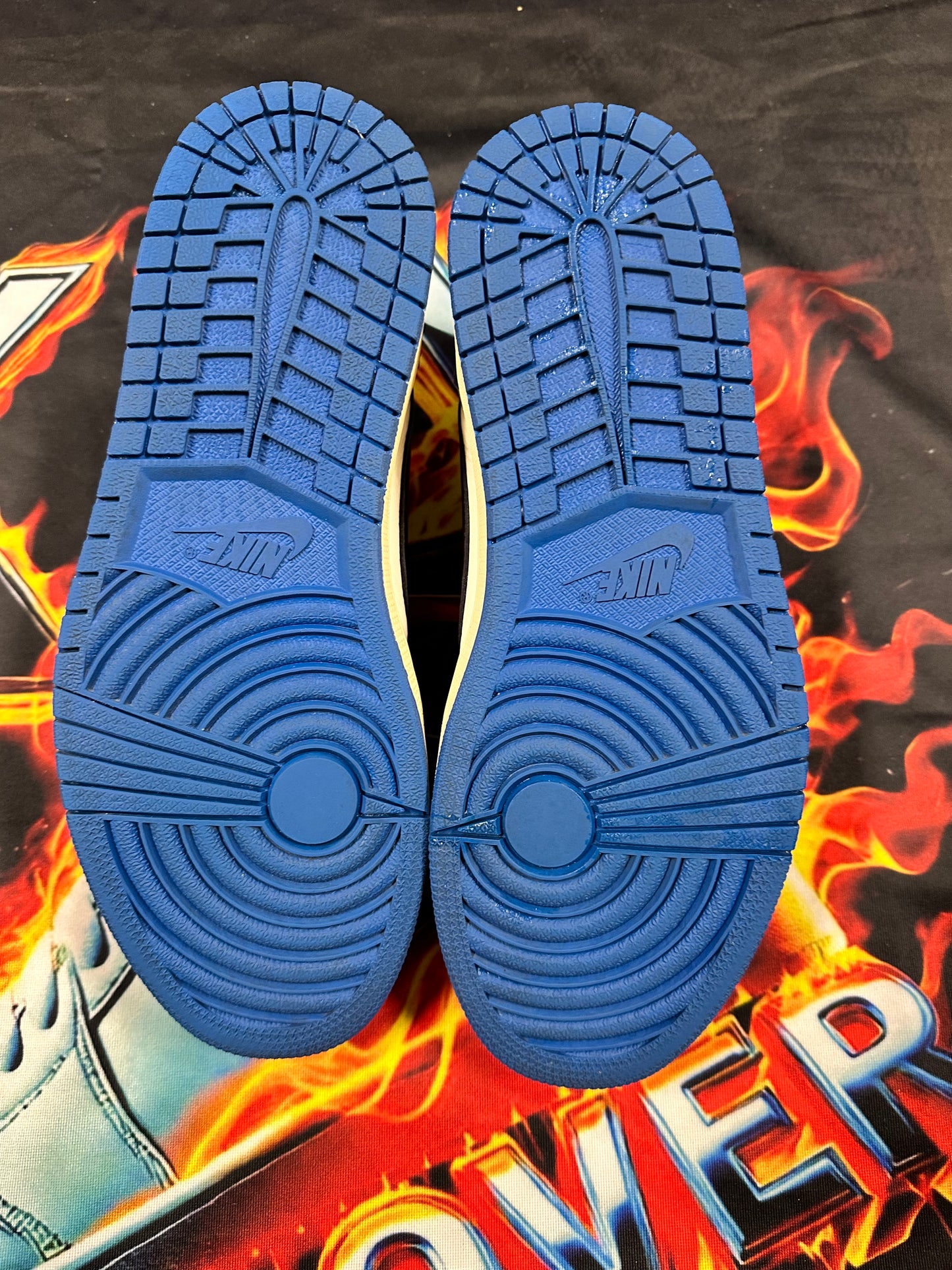 JORDAN 1 LOW TRAVIS SCOTT FRAGMENT