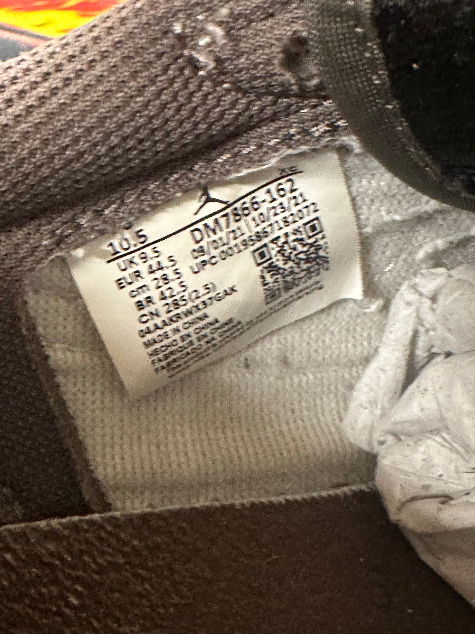 JORDAN 1 LOW TRAVIS SCOTT REVERSE MOCHA