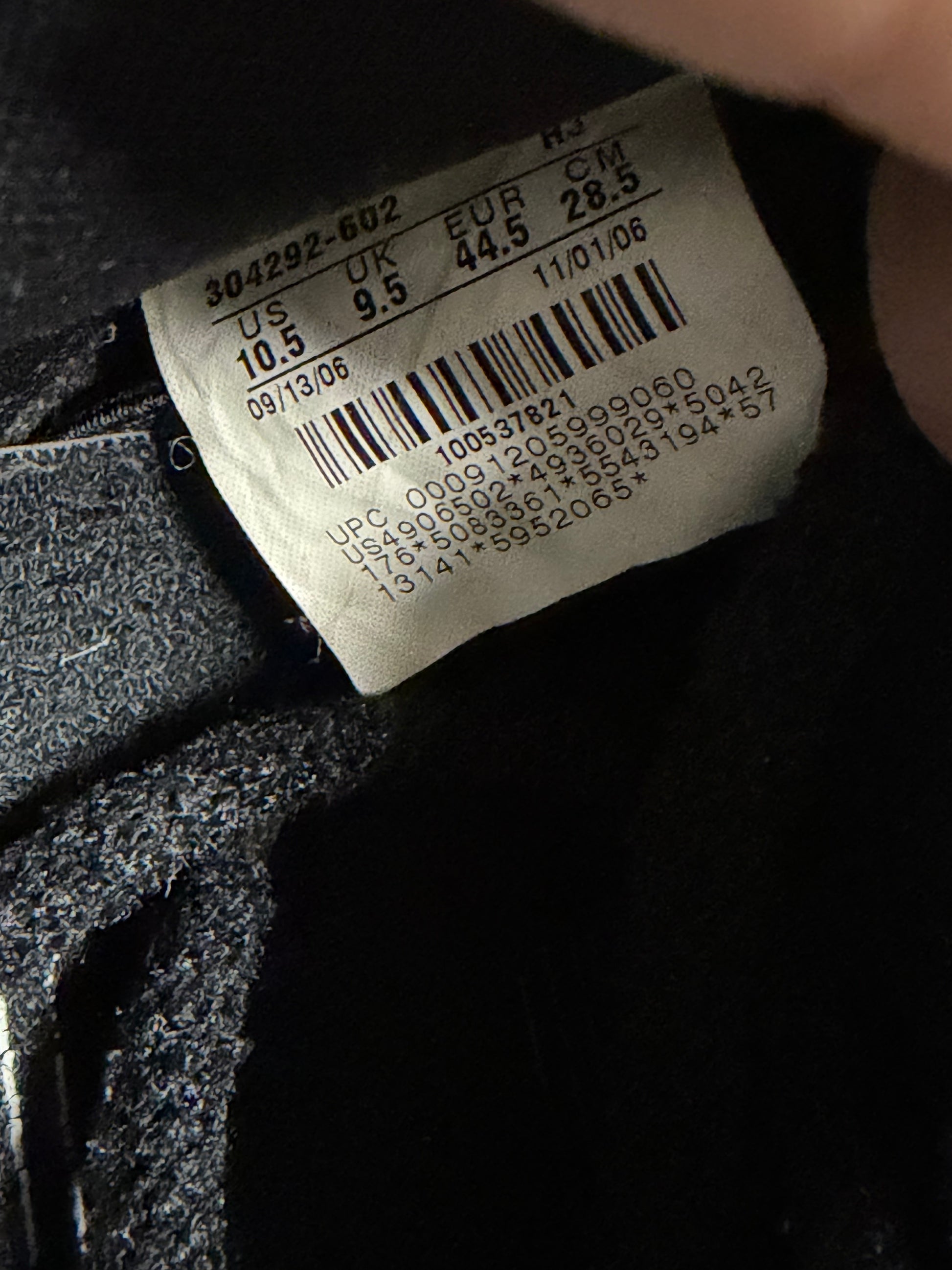 Nike SB Dunk Low Milli Vanilli