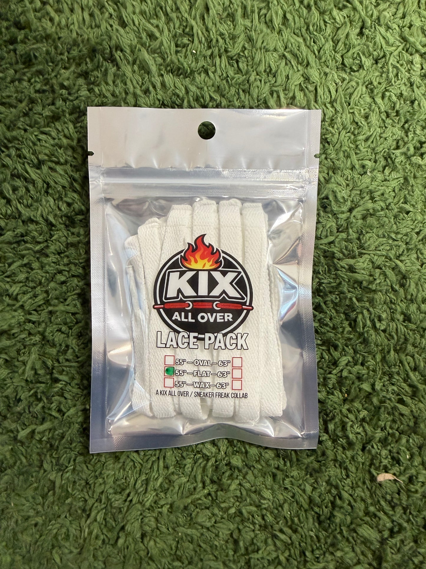 SINGLE LACE PACKS WHITE 55" FLAT LACES